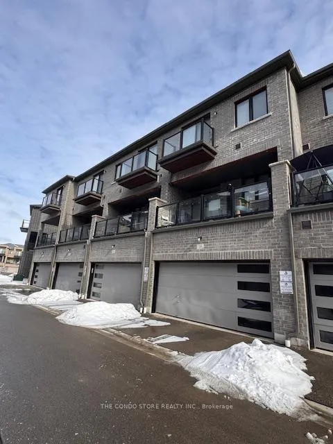 Photo 11 of 16 Dockside Way, Whitby, Port Whitby — HOMEH
