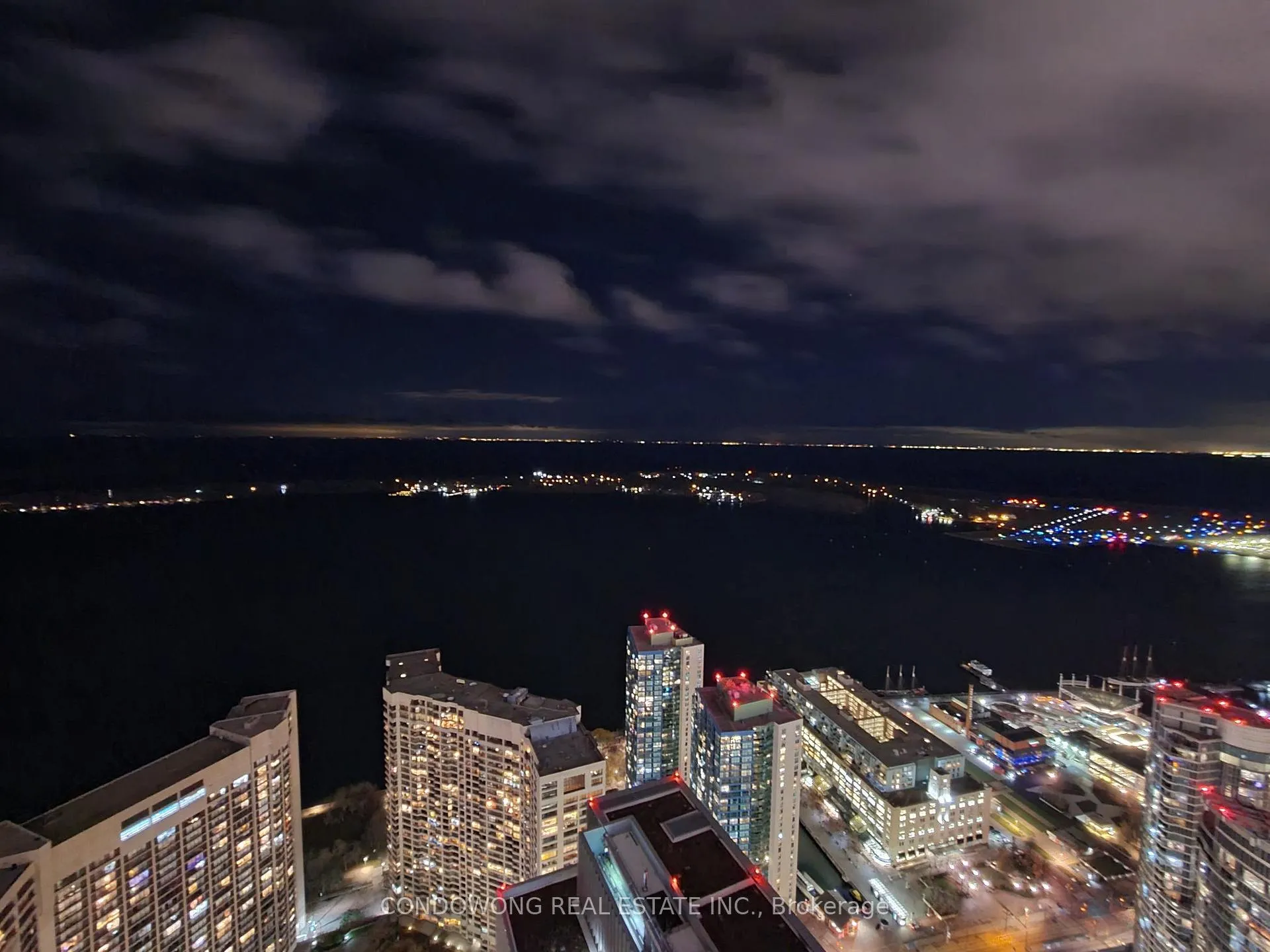 Photo 10 of Unit 7109, 88 Harbour Street, Toronto, Waterfront Communities — HOMEH