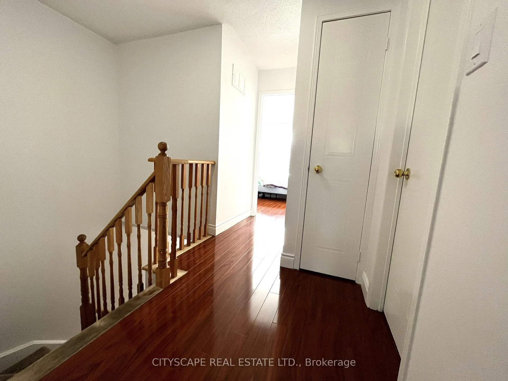 Photo 9 of Unit 68, 68 Gilgorm Road, Brampton, Brampton West — HOMEH