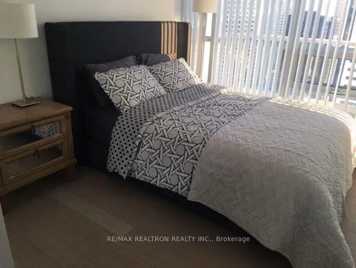 Photo 5 of Unit 4311, 70 Temperance Street, Toronto, Bay Street Corridor — HOMEH