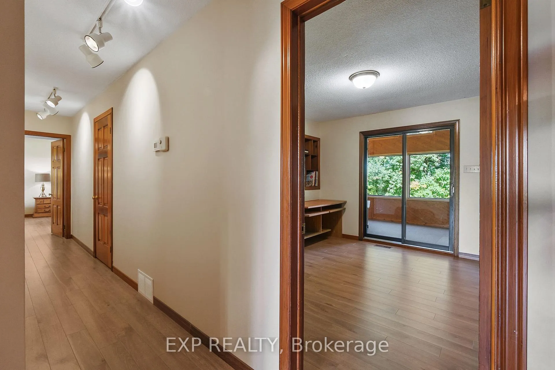 Photo 10 of 9185 Ray Wilson Road, Ottawa, Osgoode Twp (East) (Incl Kenmore) — HOMEH