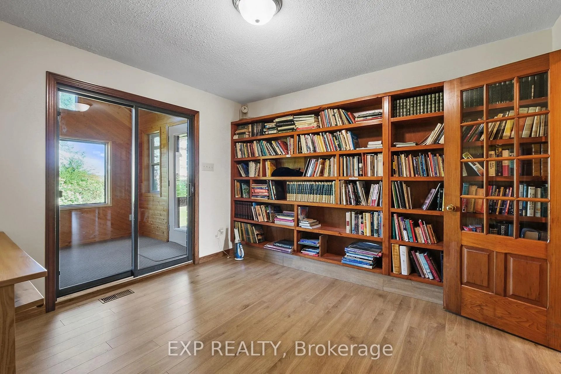 Photo 12 of 9185 Ray Wilson Road, Ottawa, Osgoode Twp (East) (Incl Kenmore) — HOMEH