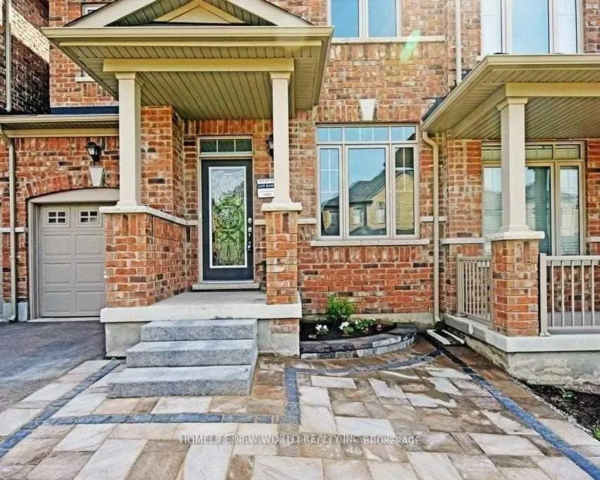 Photo 1 of 7 James Glover Drive, Markham, Berczy — HOMEH