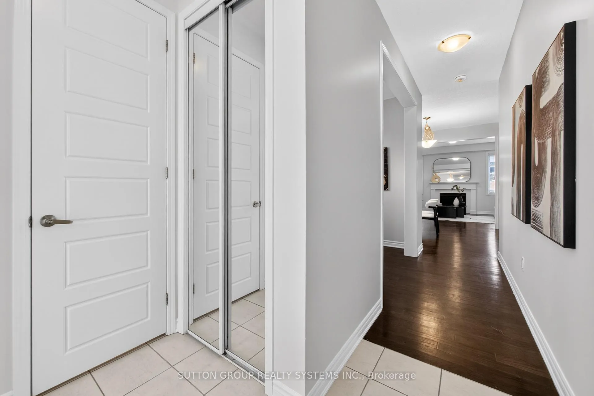 Photo 14 of 693 Doon South Drive, Kitchener, Doon South — HOMEH