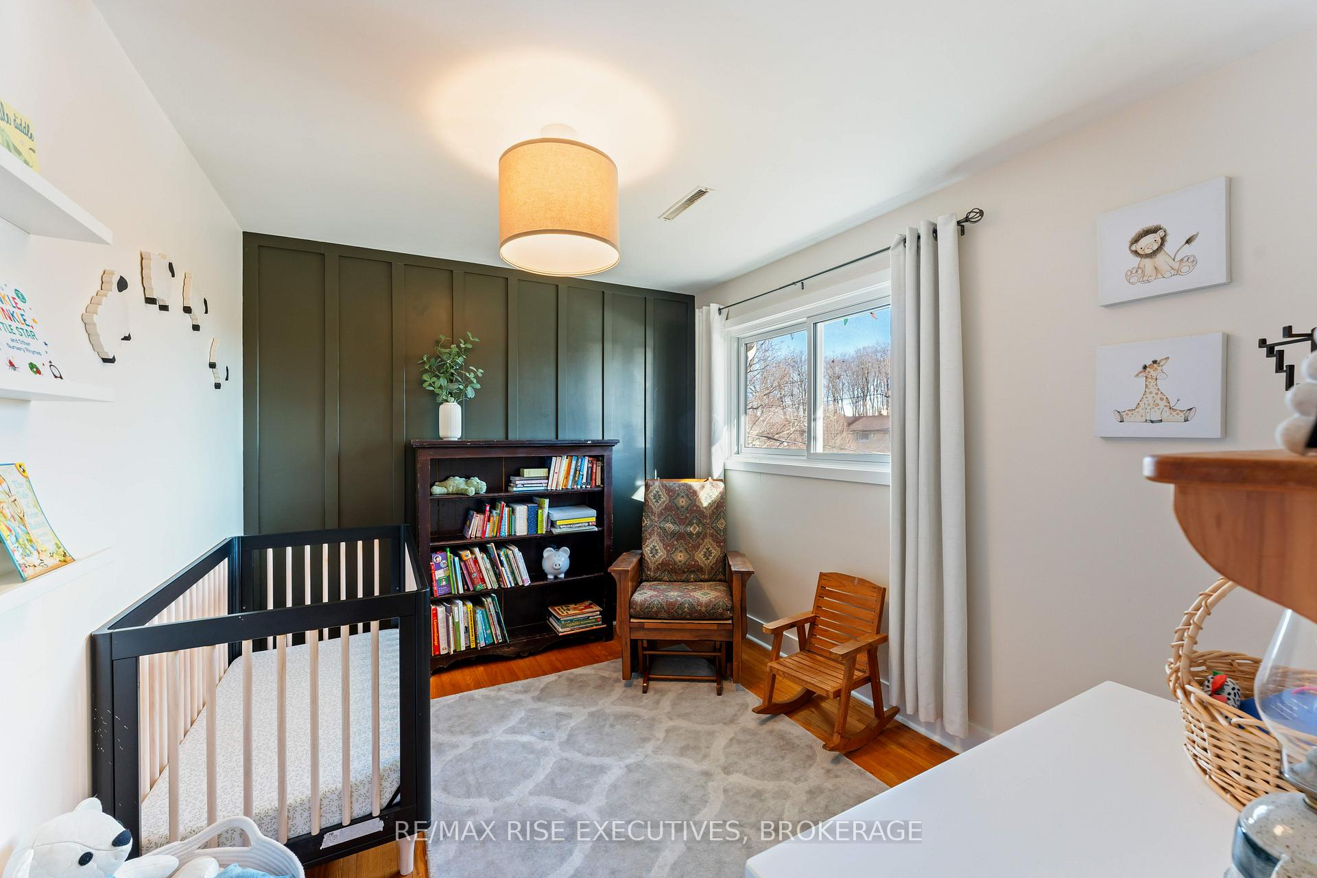 Photo 18 of 1267 Leyton Avenue, Kingston, City Northwest — HOMEH