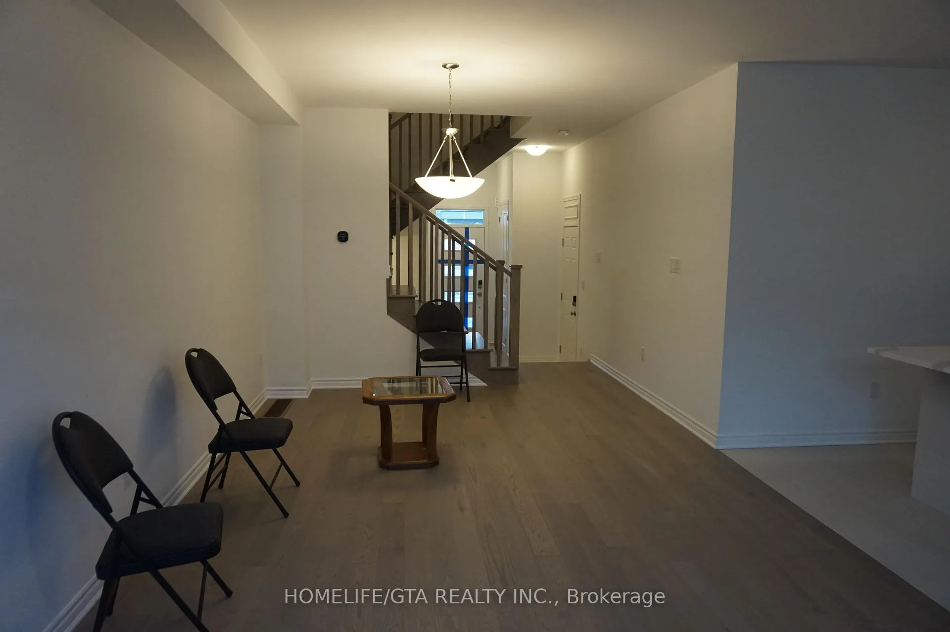 Photo 9 of 3210 Chimney Swift Crescent, Pickering, Rural Pickering — HOMEH