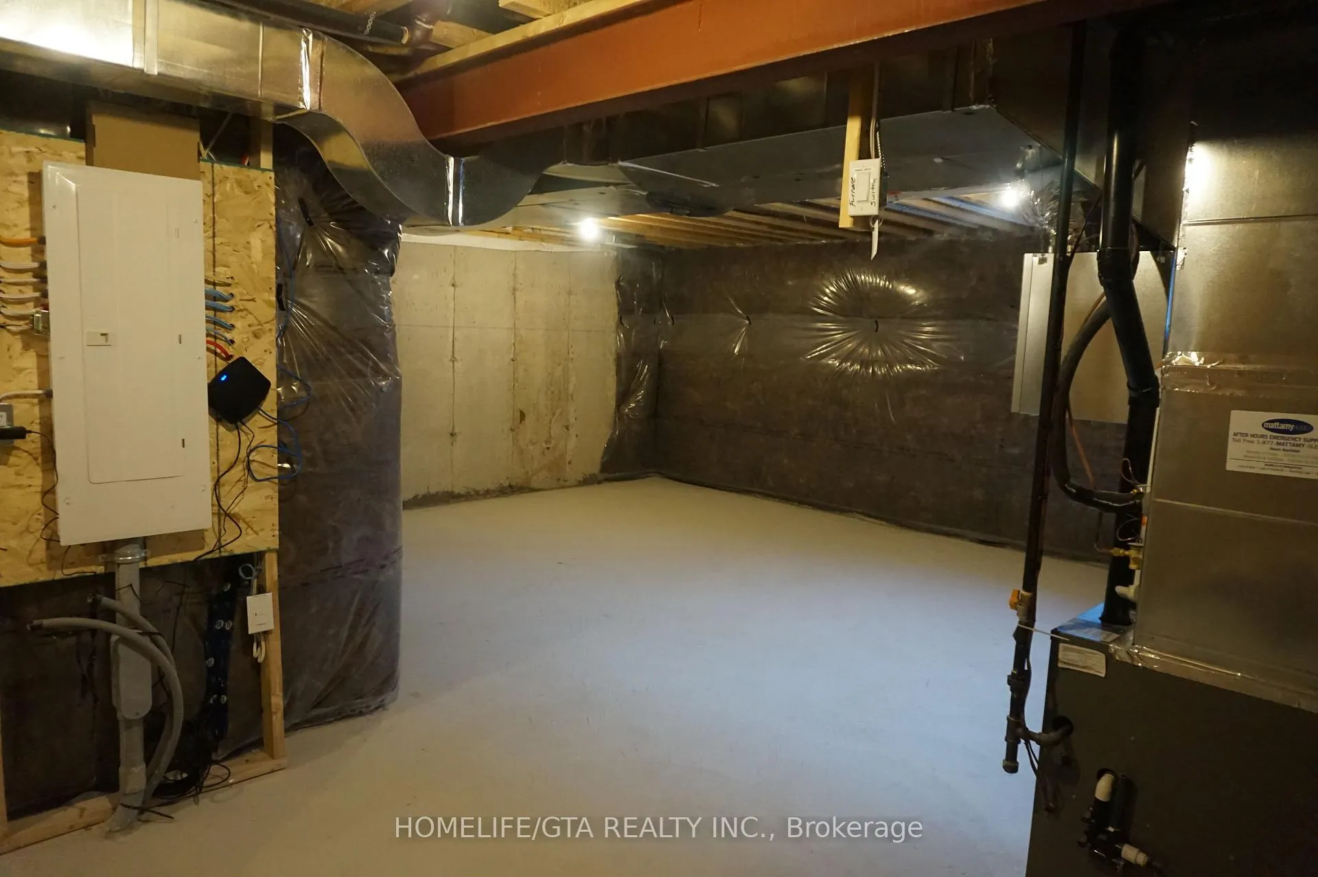 Photo 35 of 3210 Chimney Swift Crescent, Pickering, Rural Pickering — HOMEH