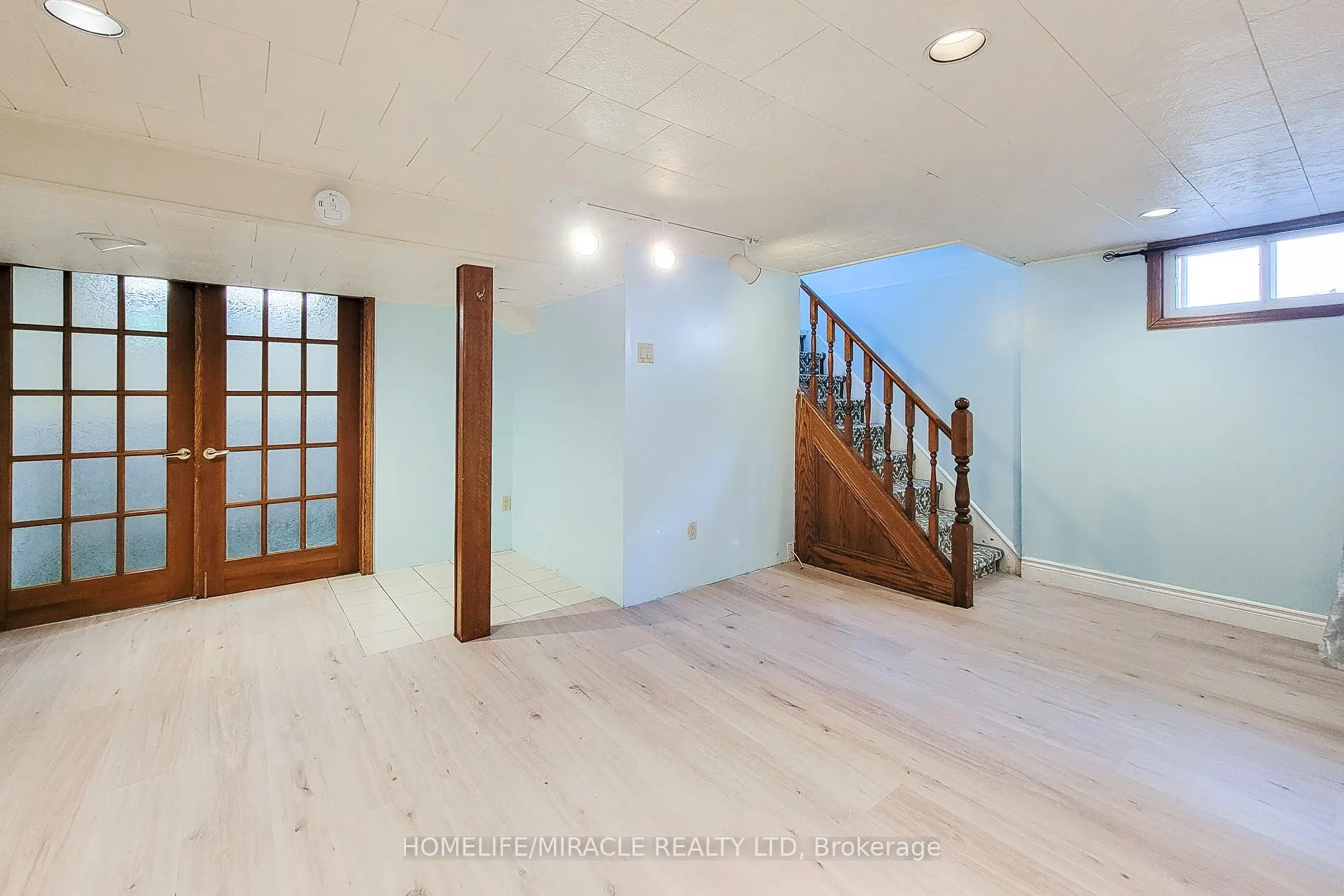 Photo 32 of 4433 Meadowvale Drive, Niagara Falls, Morrison — HOMEH