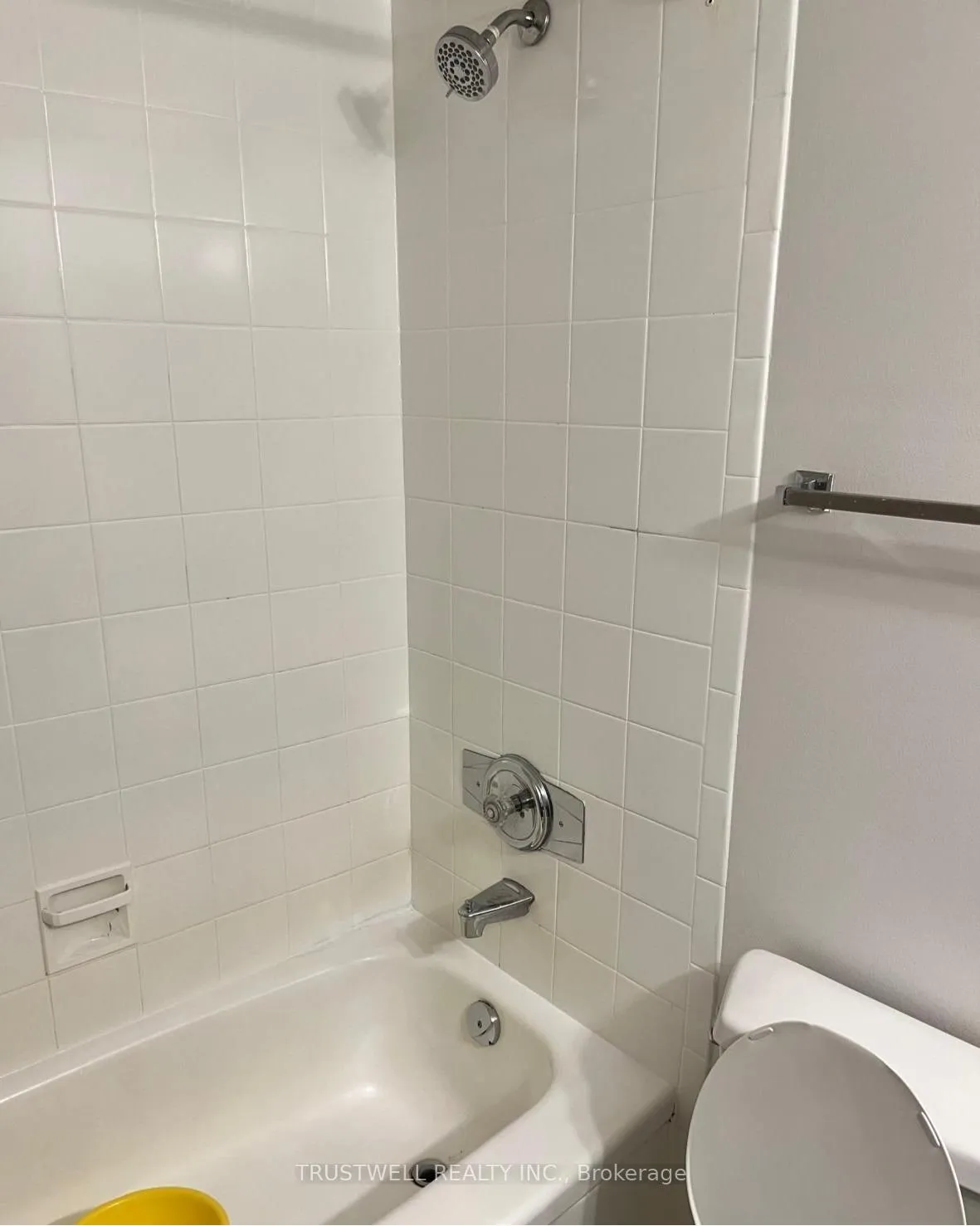 Photo 11 of Unit 1710, 10 Markbrook Lane, Etobicoke, Mount Olive-Silverstone-Jamestown — HOMEH