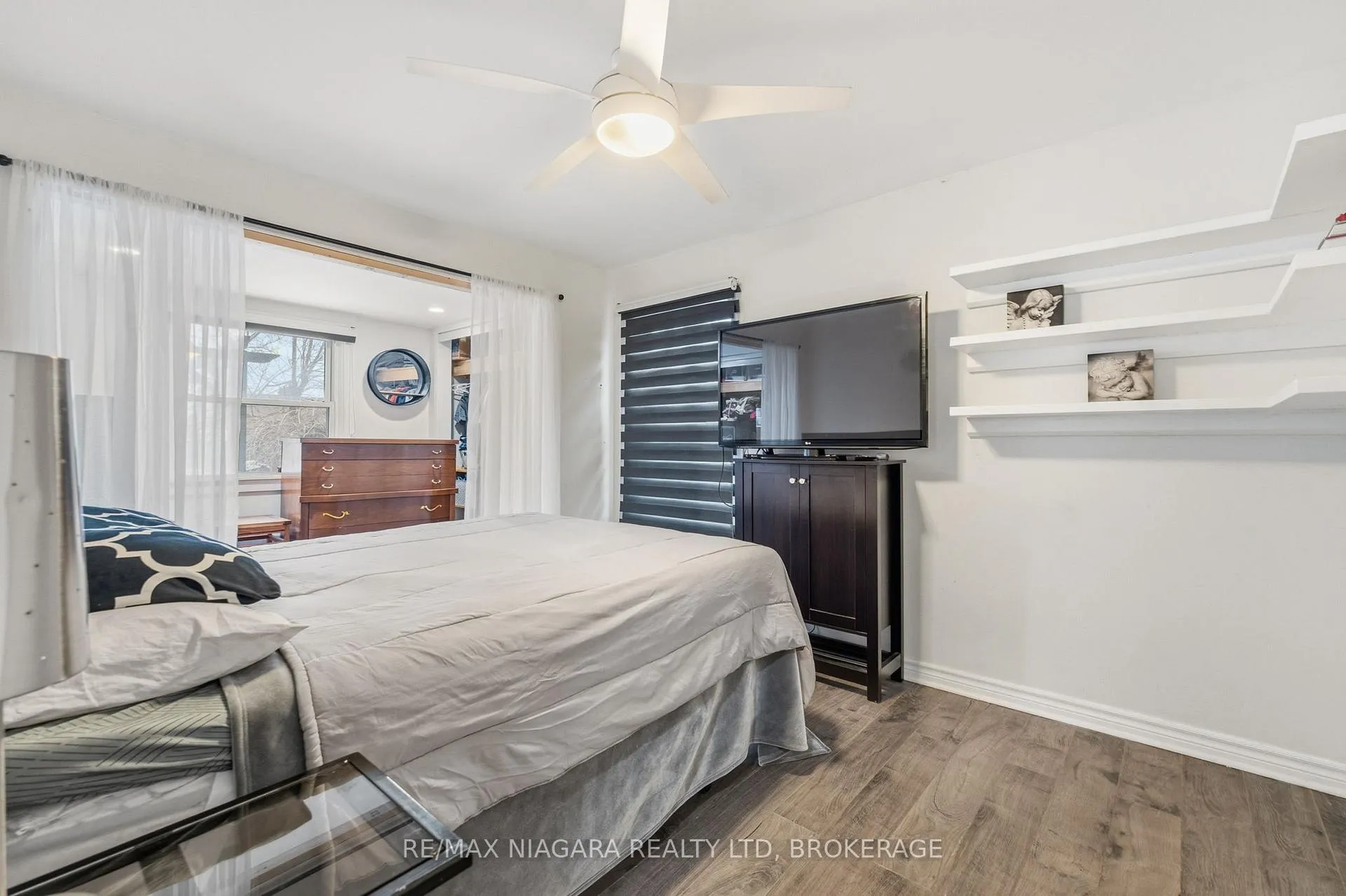 Photo 12 of 5 Homewood Avenue, St. Catharines, Facer — HOMEH