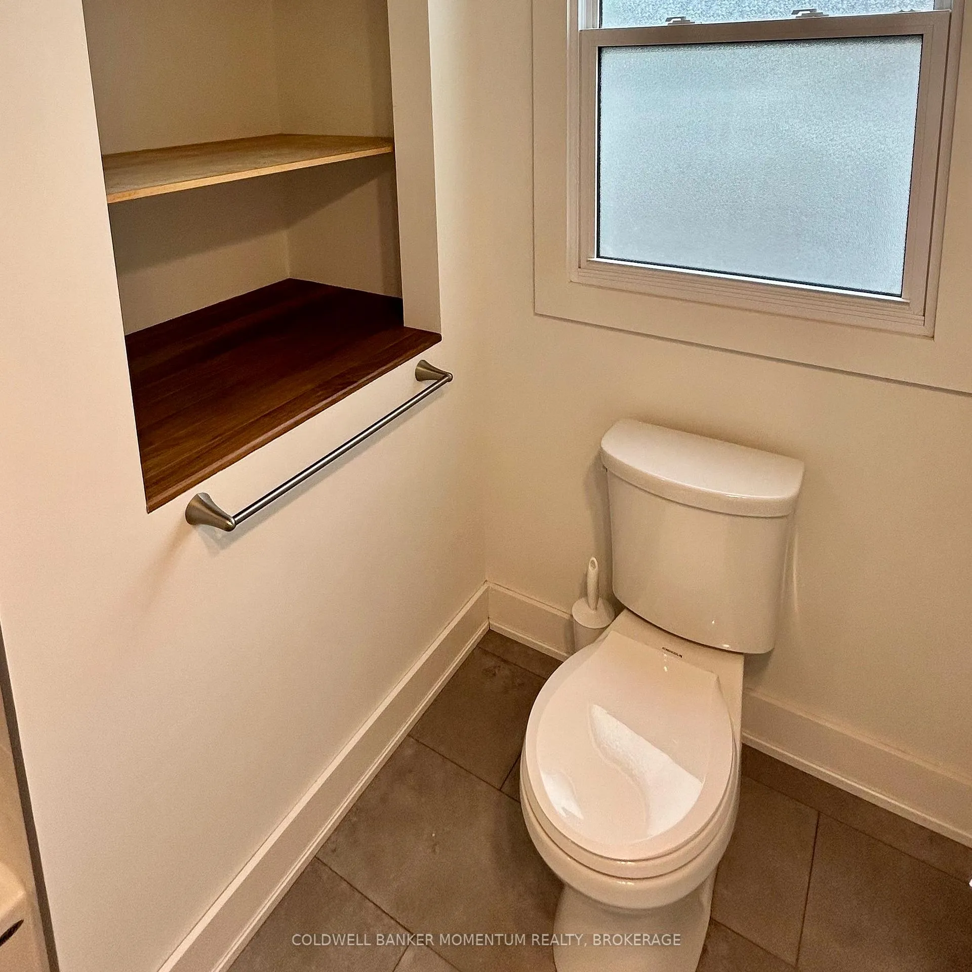 Photo 22 of 11 Greenlaw Place, St. Catharines, Downtown — HOMEH