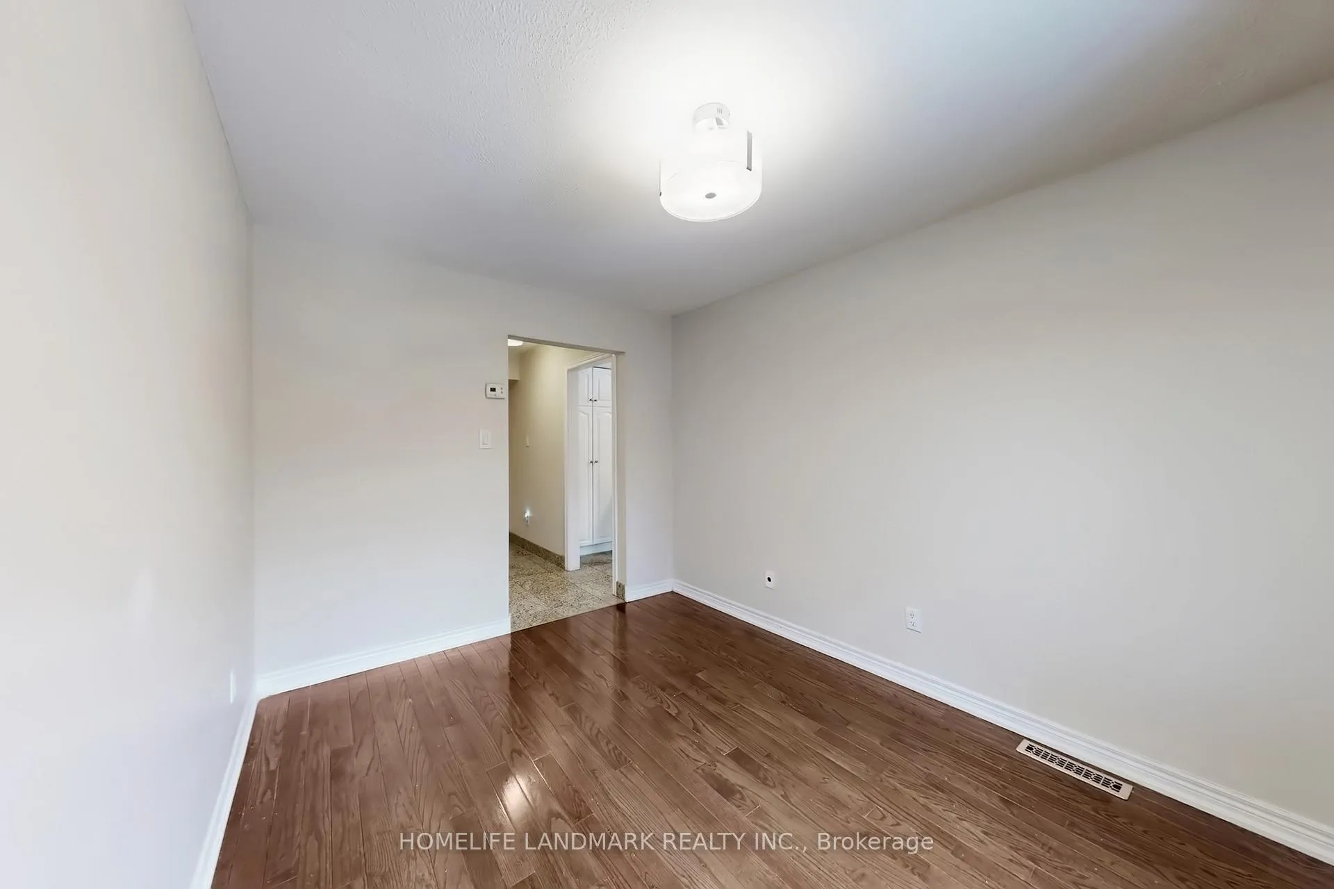 Photo 14 of 108 Miles Farm Road, Markham, Middlefield — HOMEH
