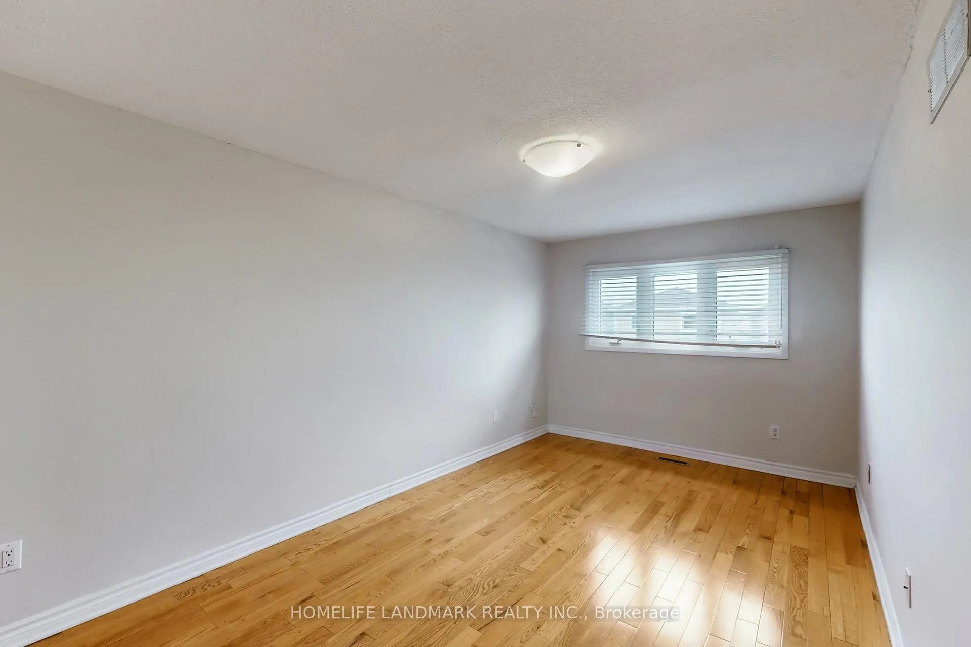 Photo 29 of 108 Miles Farm Road, Markham, Middlefield — HOMEH