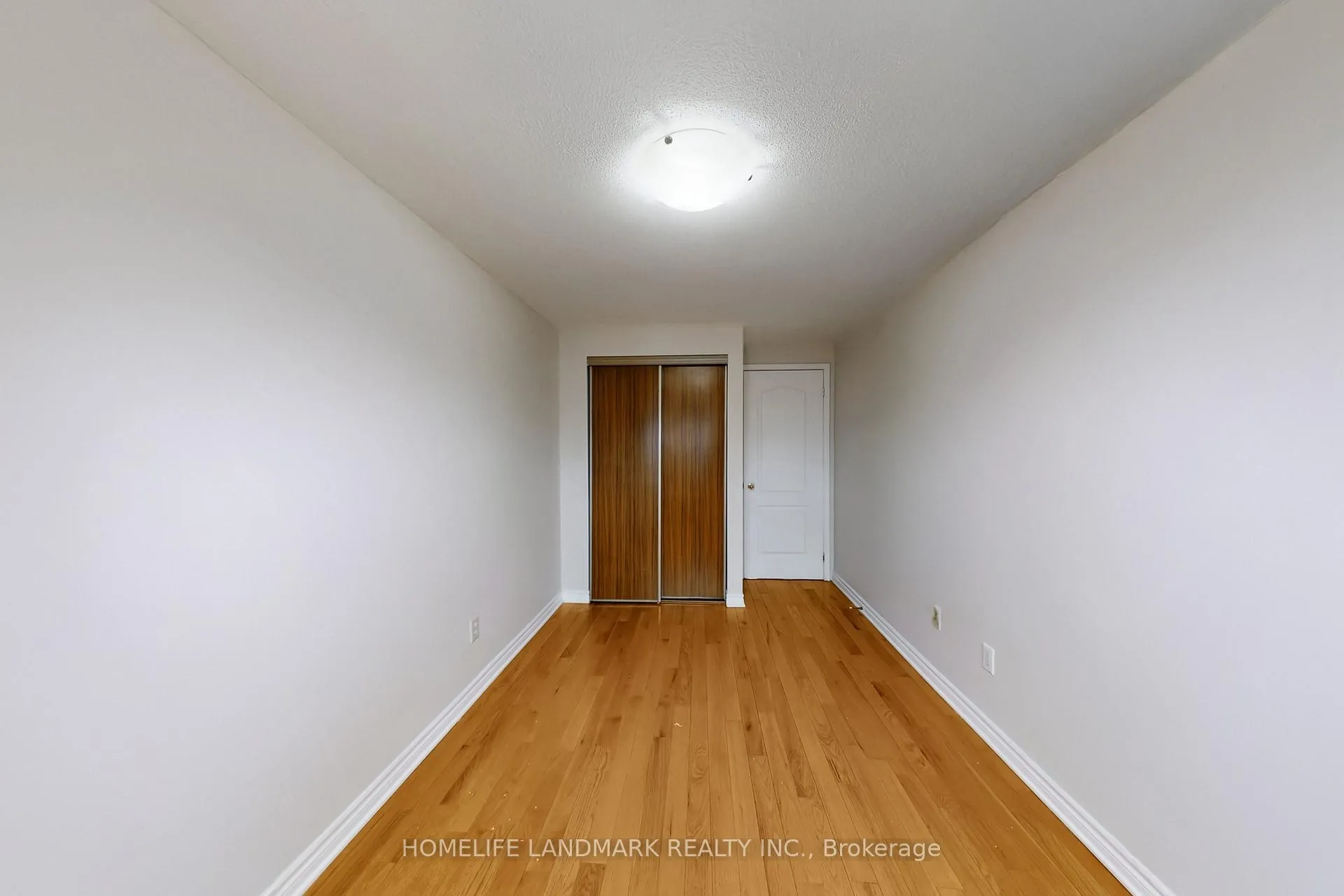 Photo 35 of 108 Miles Farm Road, Markham, Middlefield — HOMEH