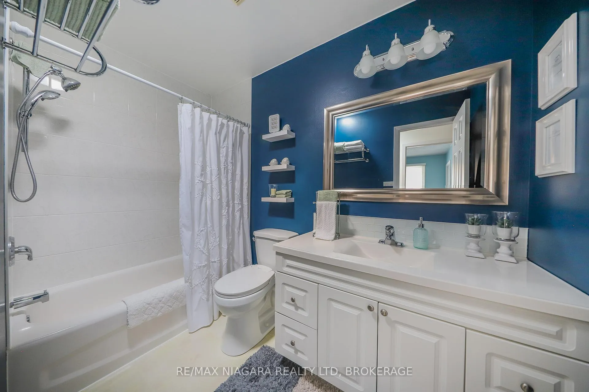 Photo 14 of 42 Seymour Avenue, St. Catharines, Secord Woods — HOMEH