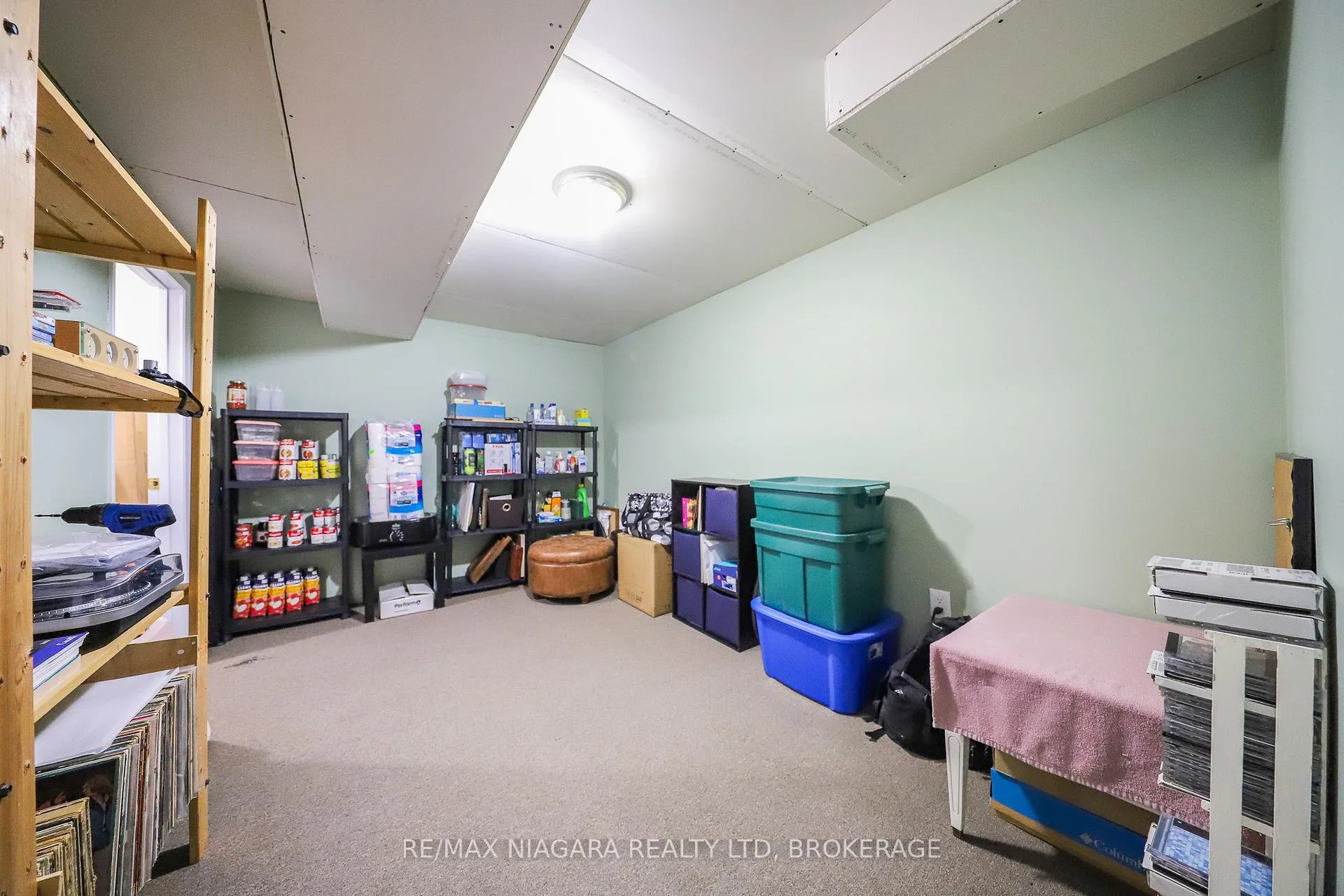 Photo 20 of 42 Seymour Avenue, St. Catharines, Secord Woods — HOMEH