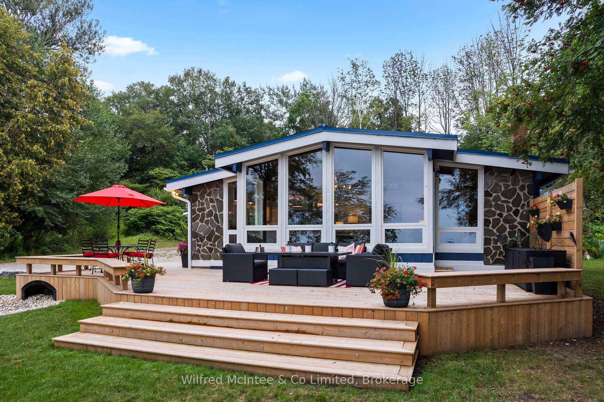 Photo 1 of 53 Goderich Street, Kincardine — HOMEH