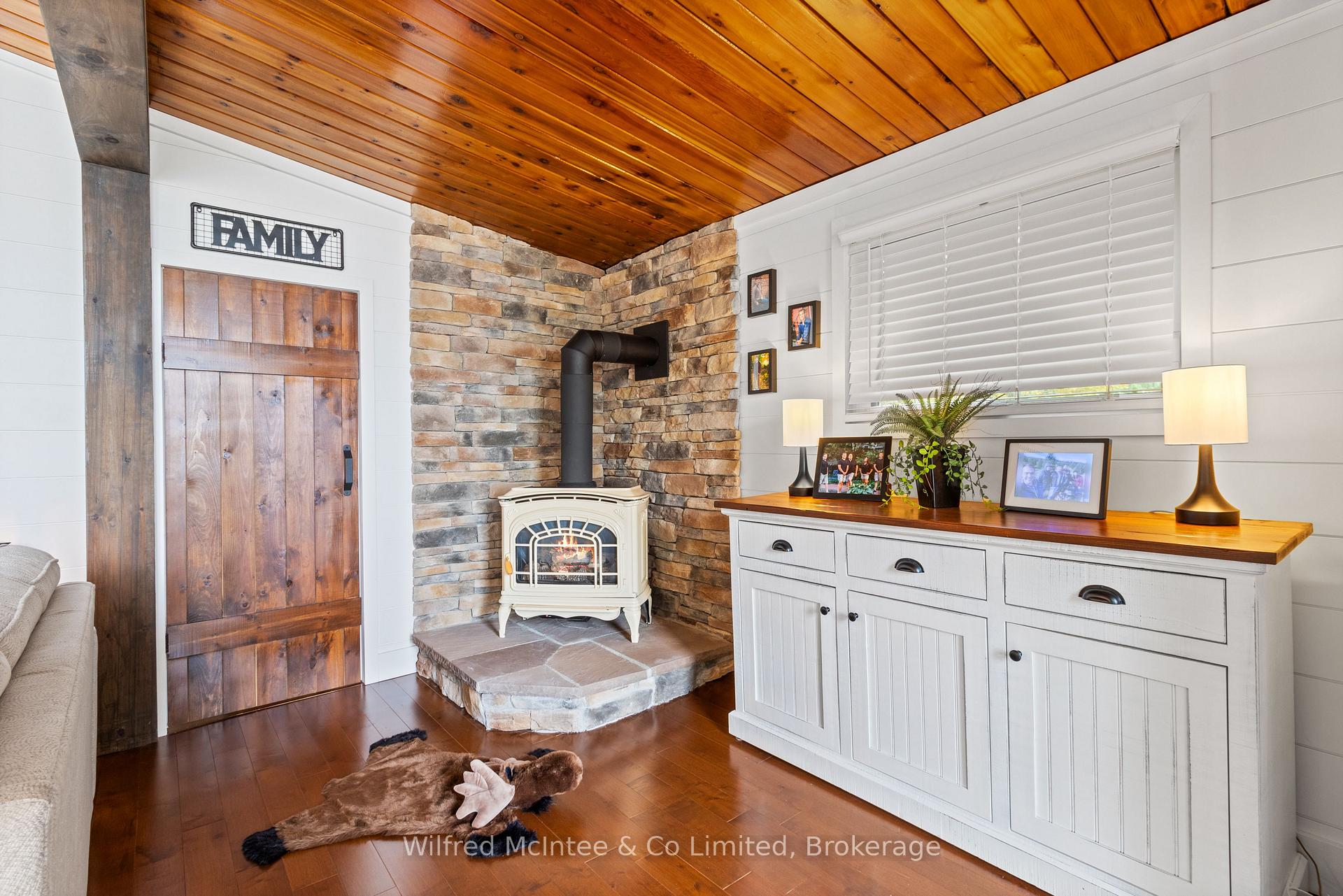 Photo 14 of 53 Goderich Street, Kincardine — HOMEH