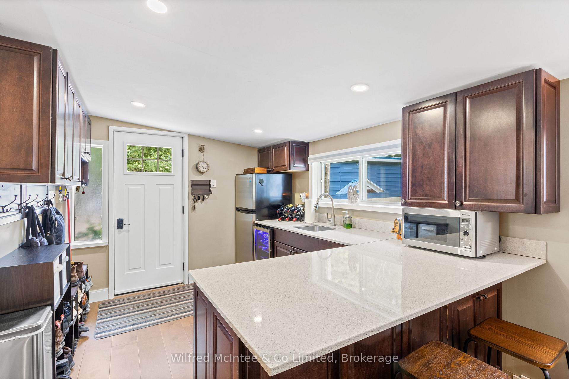 Photo 32 of 53 Goderich Street, Kincardine — HOMEH