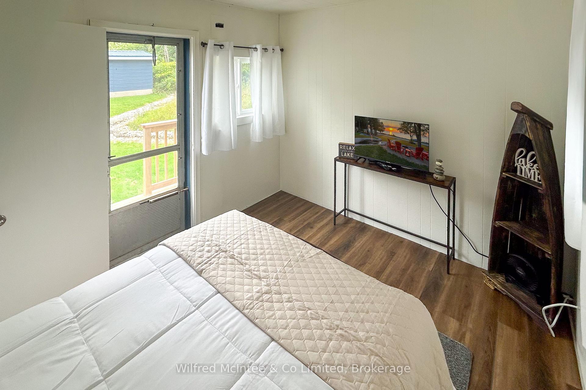 Photo 41 of 53 Goderich Street, Kincardine — HOMEH