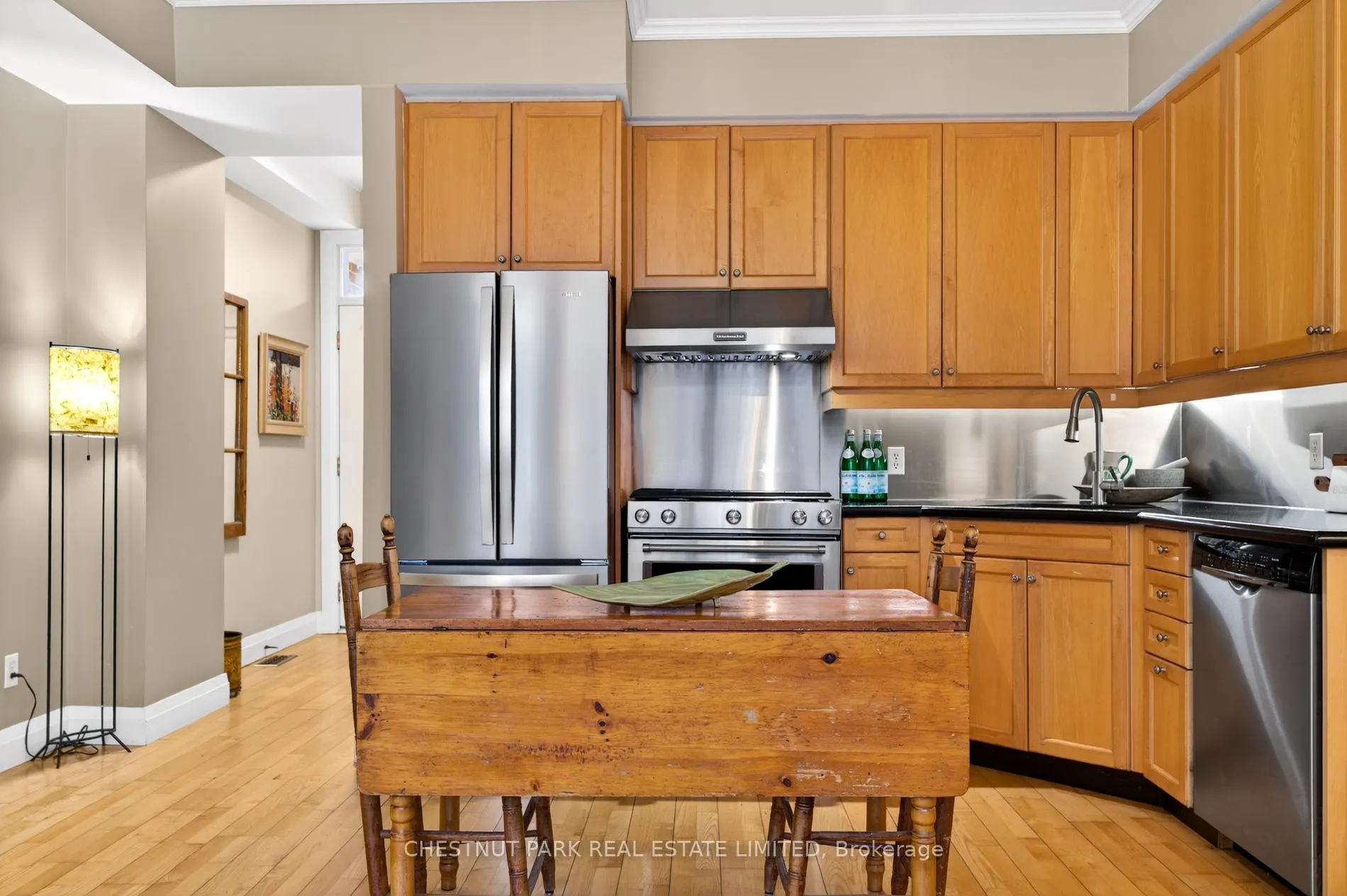 Photo 6 of 14 Charlesworth Lane, Toronto, Rosedale-Moore Park — HOMEH