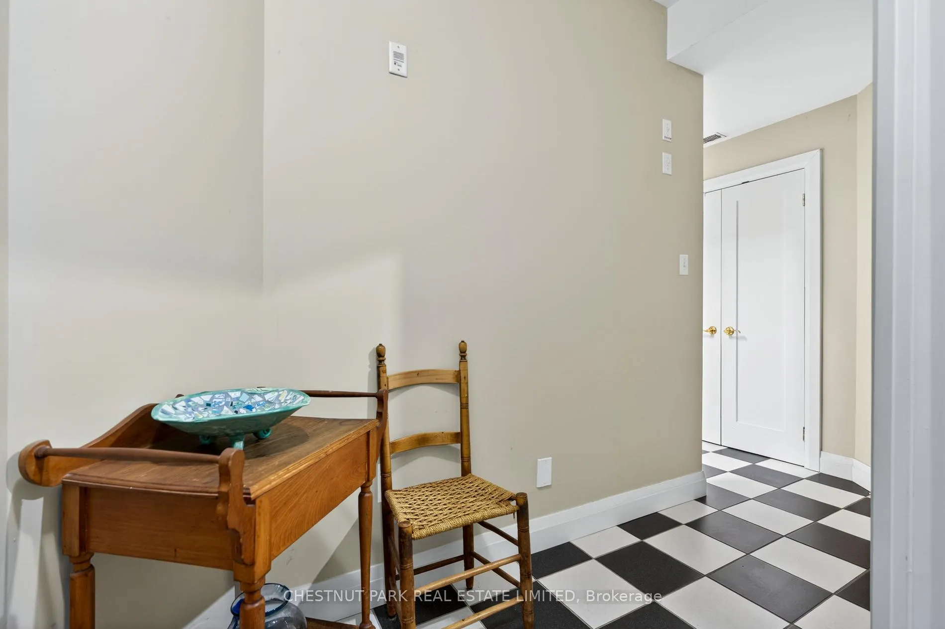 Photo 23 of 14 Charlesworth Lane, Toronto, Rosedale-Moore Park — HOMEH