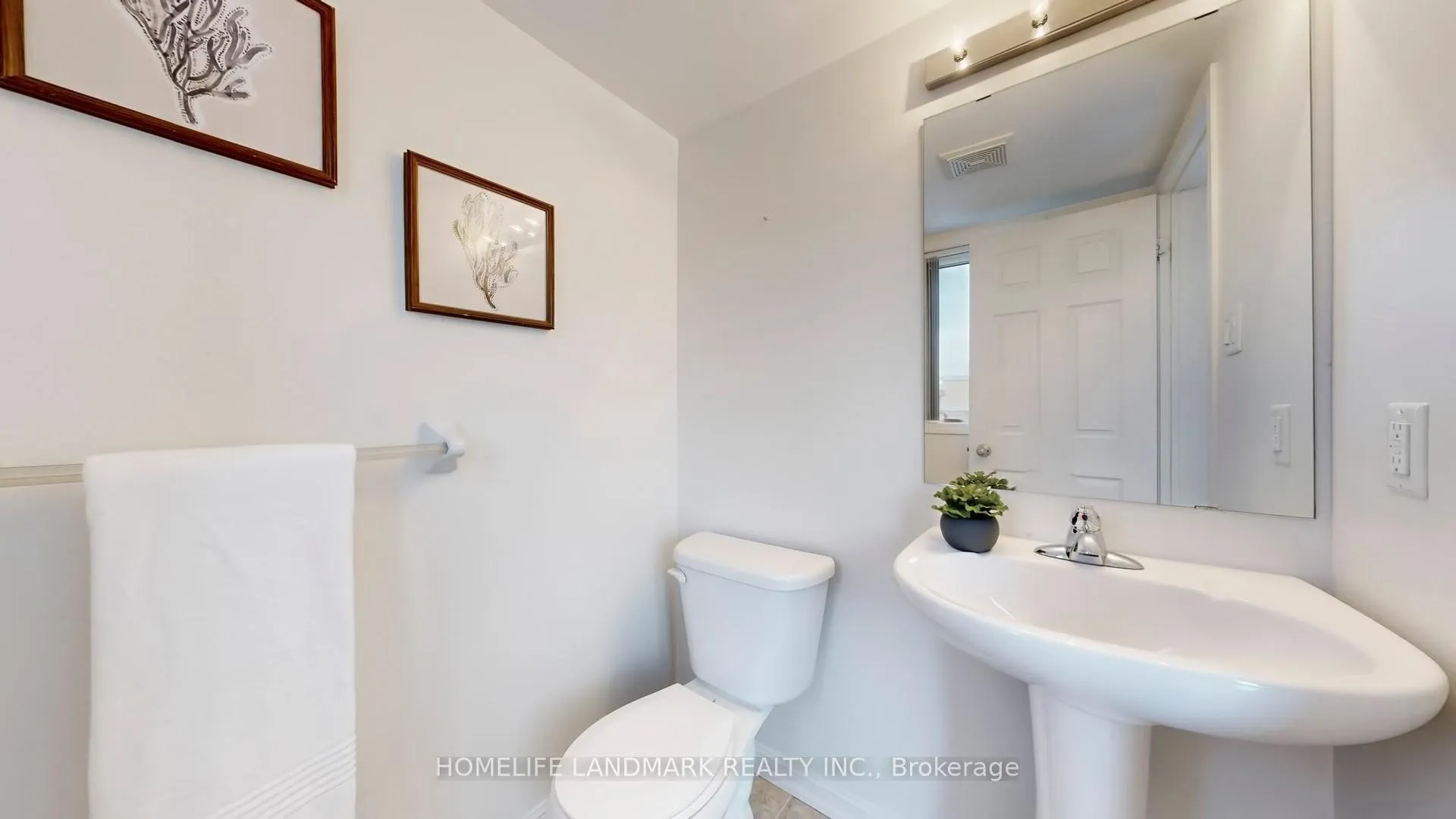 Photo 26 of 55 Burton Howard Drive, Aurora, Bayview Northeast — HOMEH