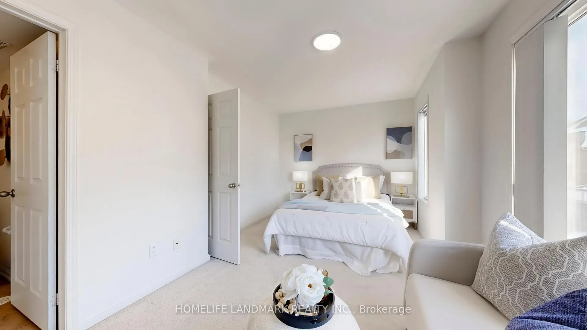 Photo 32 of 55 Burton Howard Drive, Aurora, Bayview Northeast — HOMEH