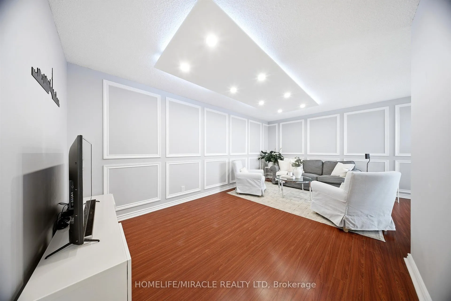 Photo 5 of Unit 1705, 41 Markbrook Lane, Etobicoke, Mount Olive-Silverstone-Jamestown — HOMEH