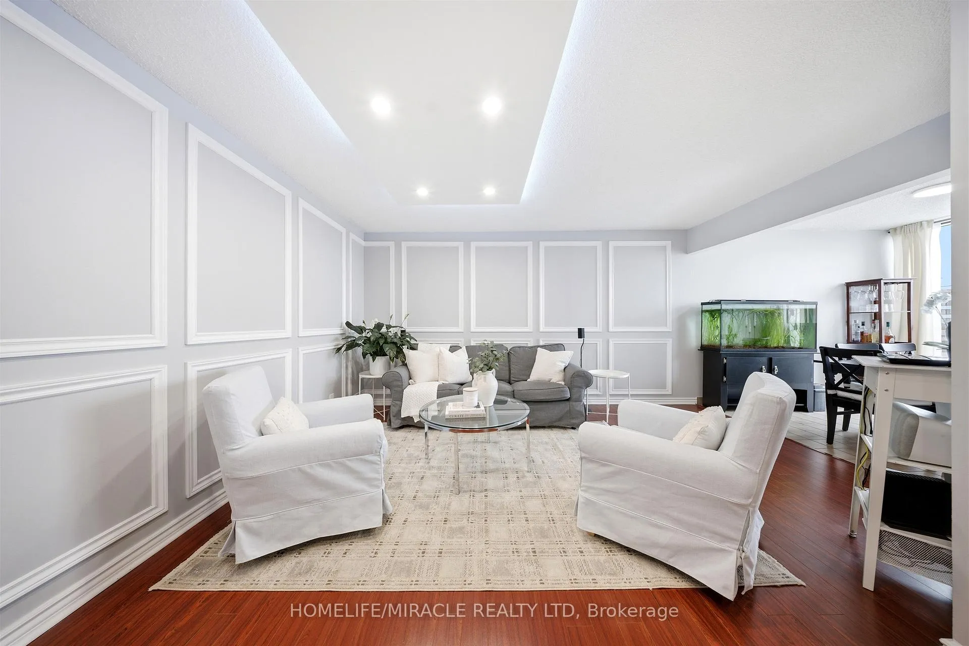 Photo 6 of Unit 1705, 41 Markbrook Lane, Etobicoke, Mount Olive-Silverstone-Jamestown — HOMEH