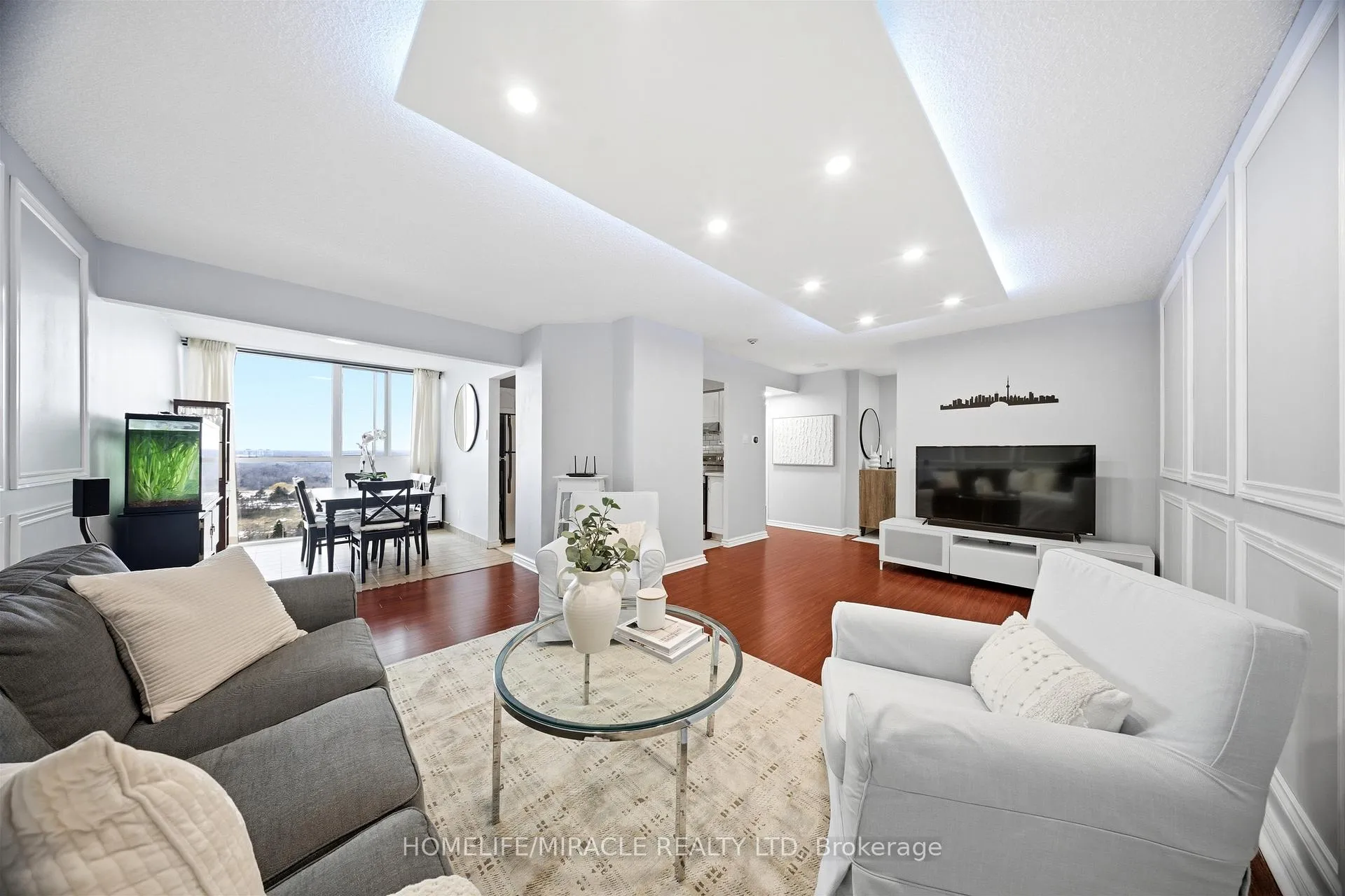 Photo 7 of Unit 1705, 41 Markbrook Lane, Etobicoke, Mount Olive-Silverstone-Jamestown — HOMEH