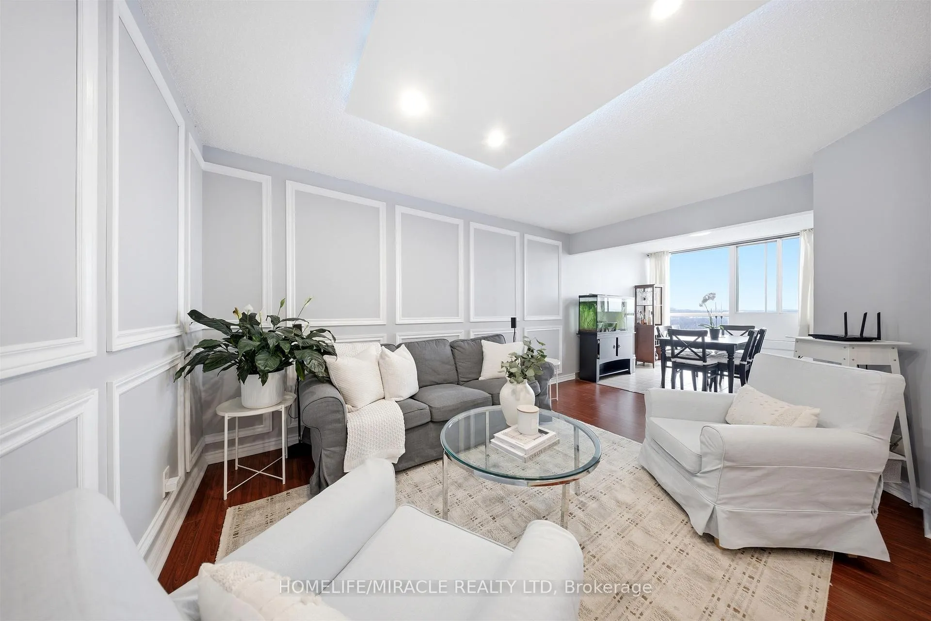 Photo 9 of Unit 1705, 41 Markbrook Lane, Etobicoke, Mount Olive-Silverstone-Jamestown — HOMEH