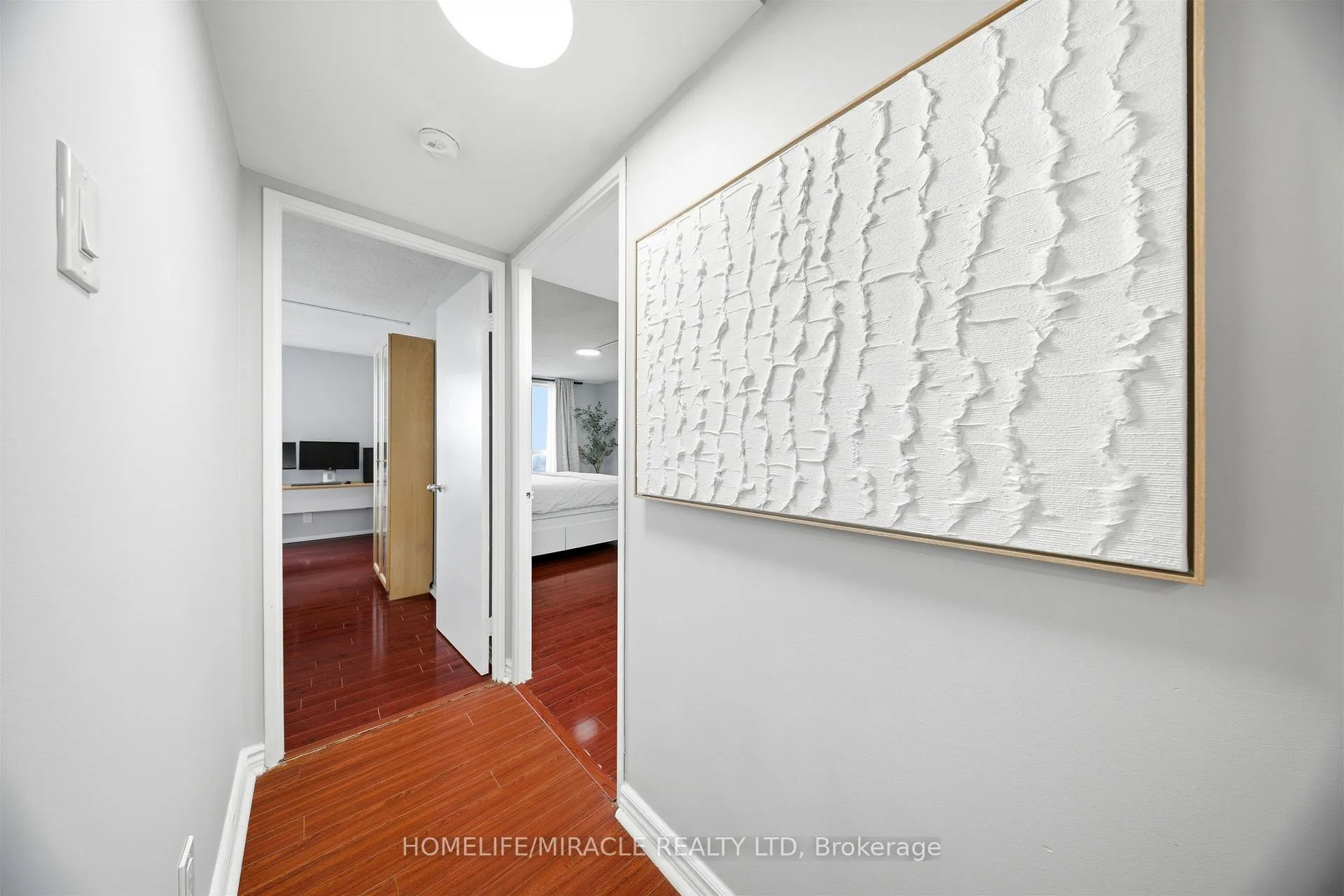 Photo 18 of Unit 1705, 41 Markbrook Lane, Etobicoke, Mount Olive-Silverstone-Jamestown — HOMEH