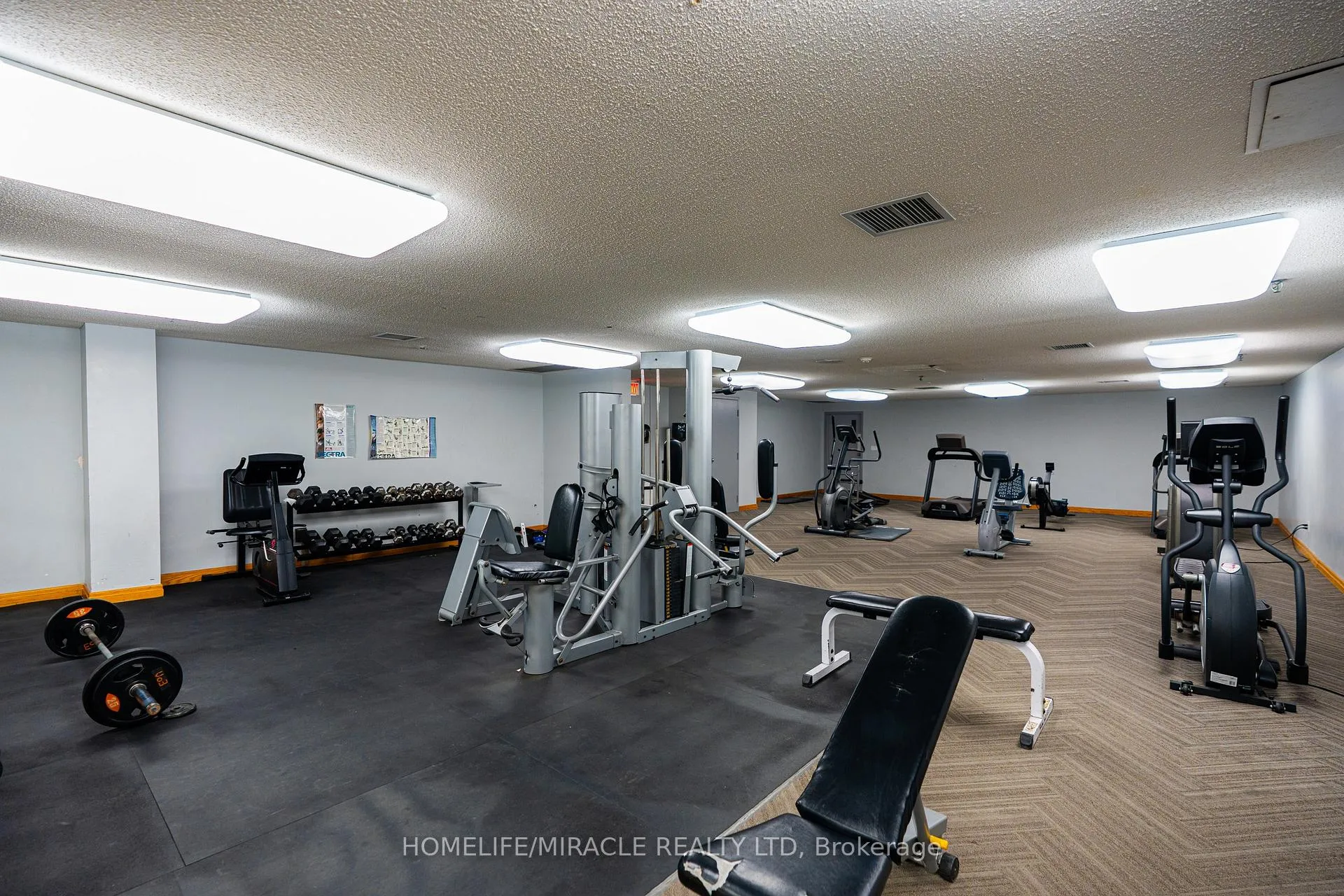 Photo 28 of Unit 1705, 41 Markbrook Lane, Etobicoke, Mount Olive-Silverstone-Jamestown — HOMEH