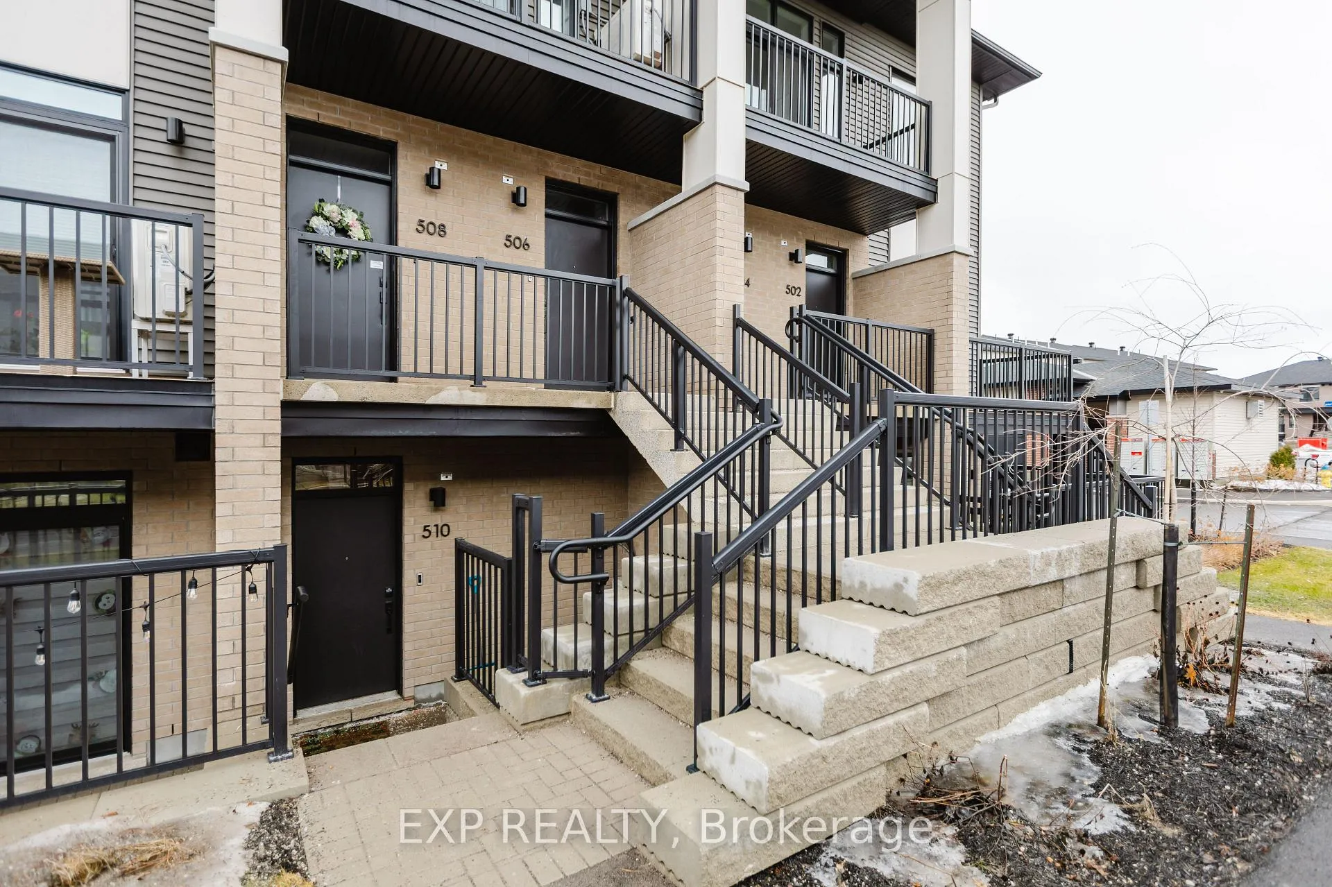 Photo 3 of 506 gravity Private, Ottawa, Leitrim — HOMEH