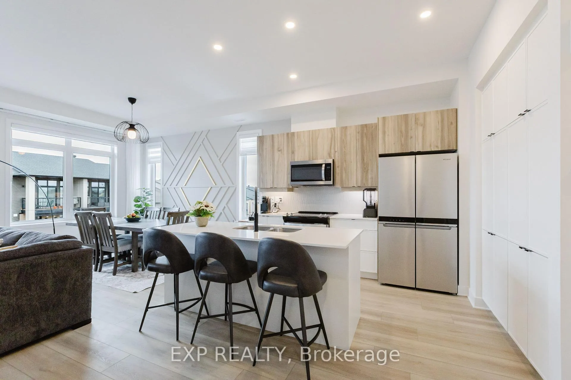 Photo 10 of 506 gravity Private, Ottawa, Leitrim — HOMEH