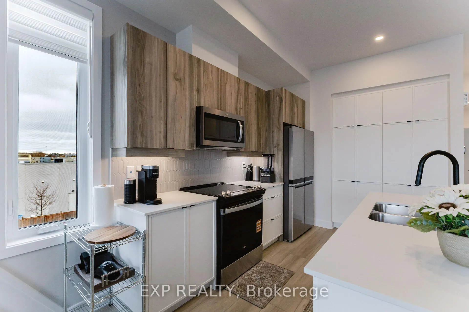 Photo 13 of 506 gravity Private, Ottawa, Leitrim — HOMEH