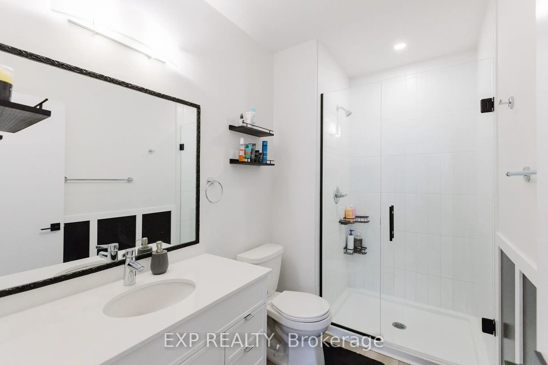 Photo 22 of 506 gravity Private, Ottawa, Leitrim — HOMEH