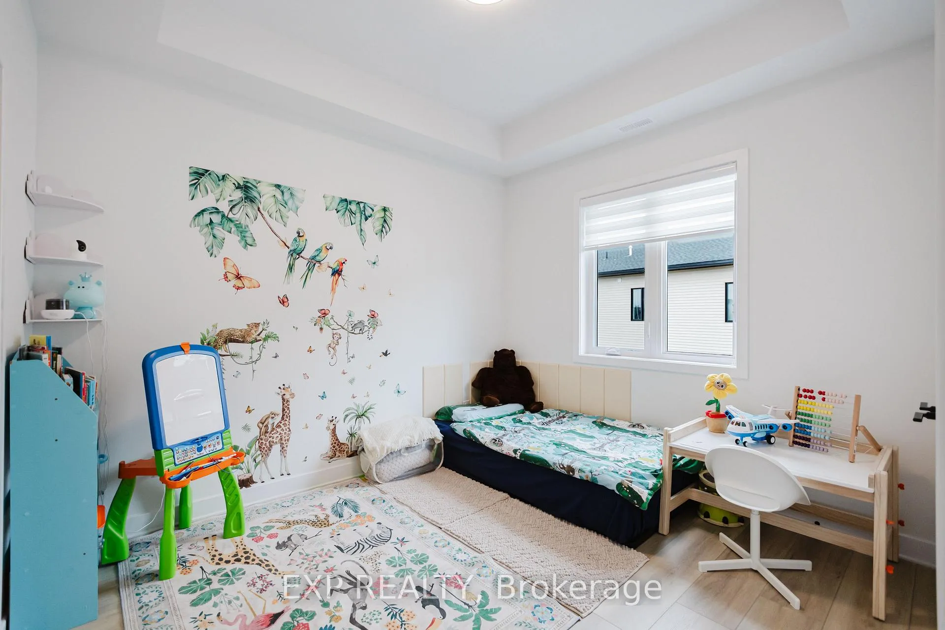 Photo 23 of 506 gravity Private, Ottawa, Leitrim — HOMEH