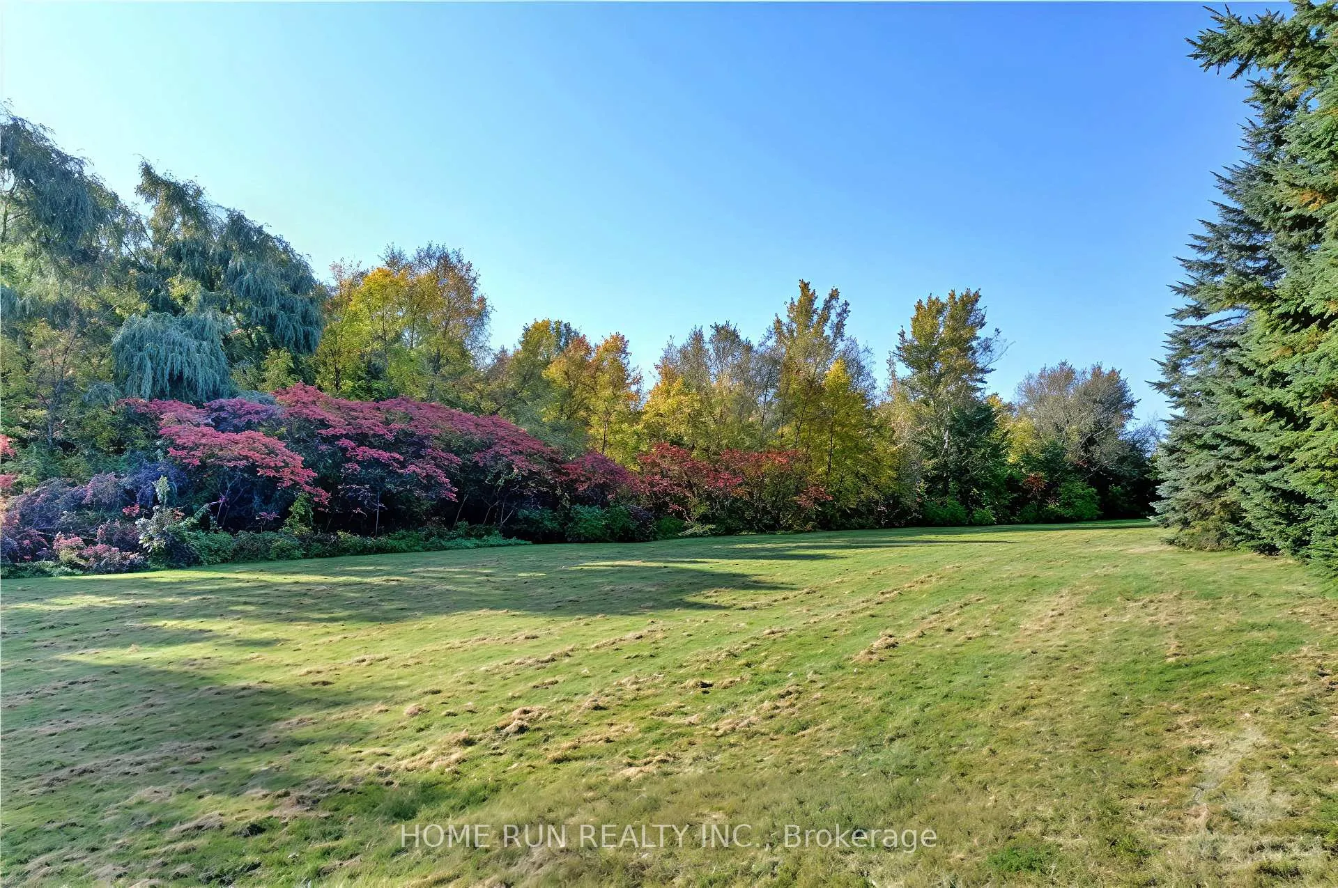 Photo 4 of 129 Hearst Way, Ottawa, Kanata - Katimavik — HOMEH