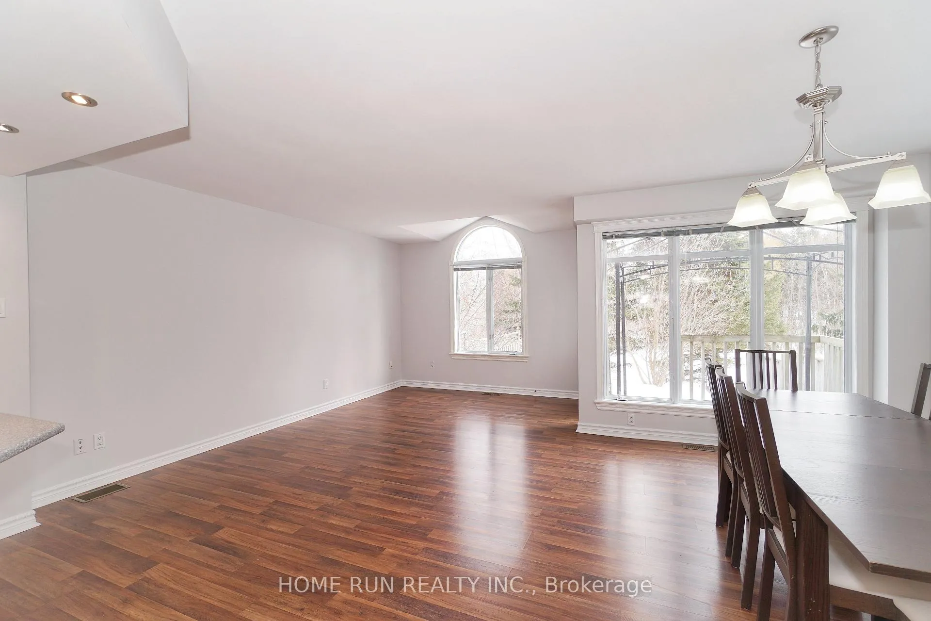 Photo 14 of 129 Hearst Way, Ottawa, Kanata - Katimavik — HOMEH