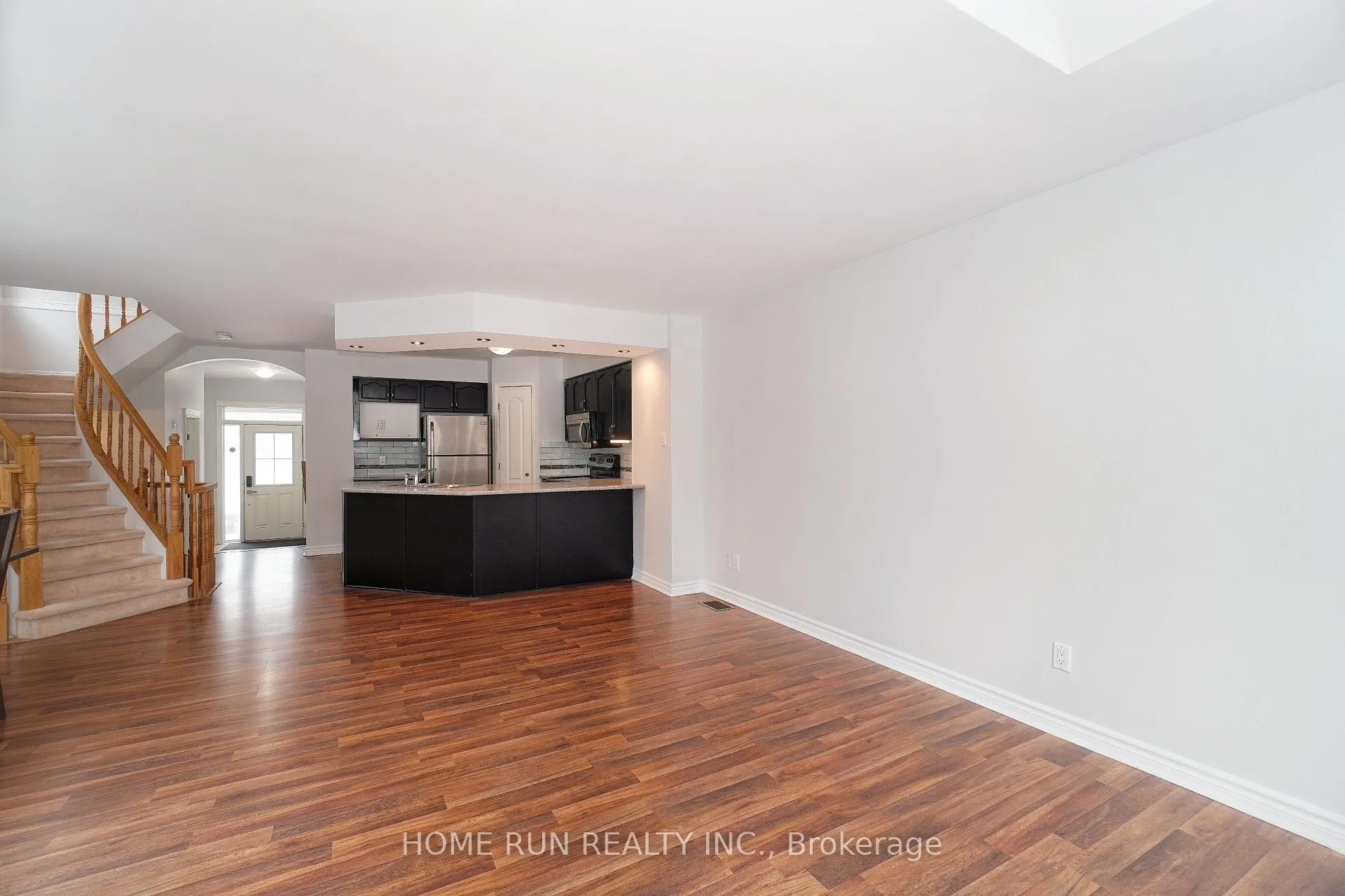 Photo 17 of 129 Hearst Way, Ottawa, Kanata - Katimavik — HOMEH