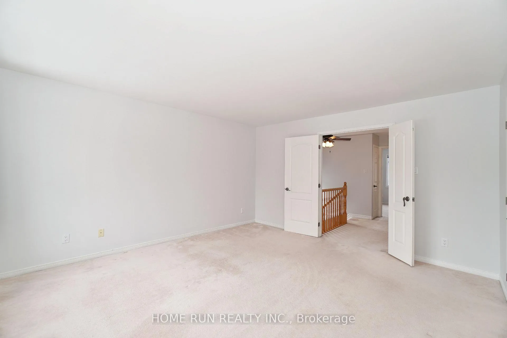 Photo 24 of 129 Hearst Way, Ottawa, Kanata - Katimavik — HOMEH