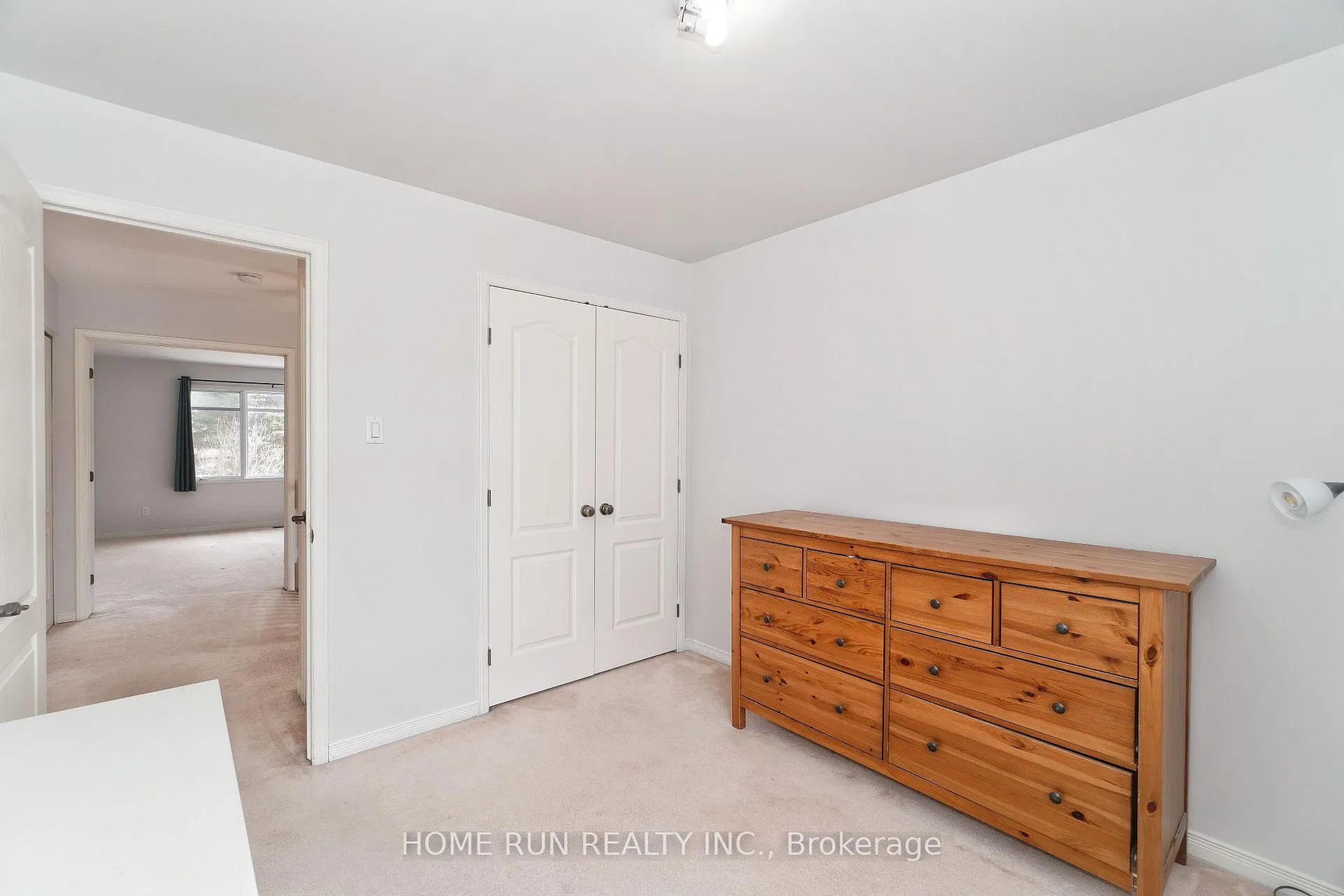 Photo 33 of 129 Hearst Way, Ottawa, Kanata - Katimavik — HOMEH