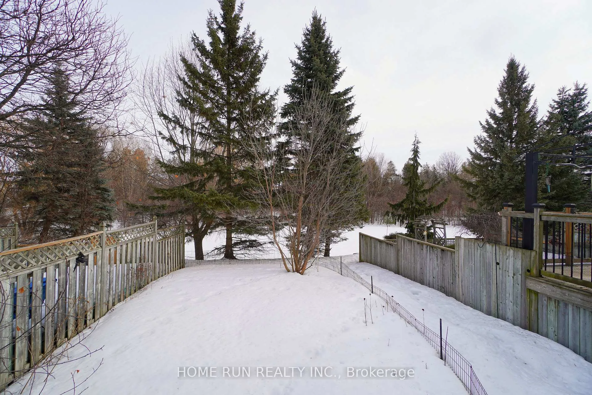 Photo 40 of 129 Hearst Way, Ottawa, Kanata - Katimavik — HOMEH