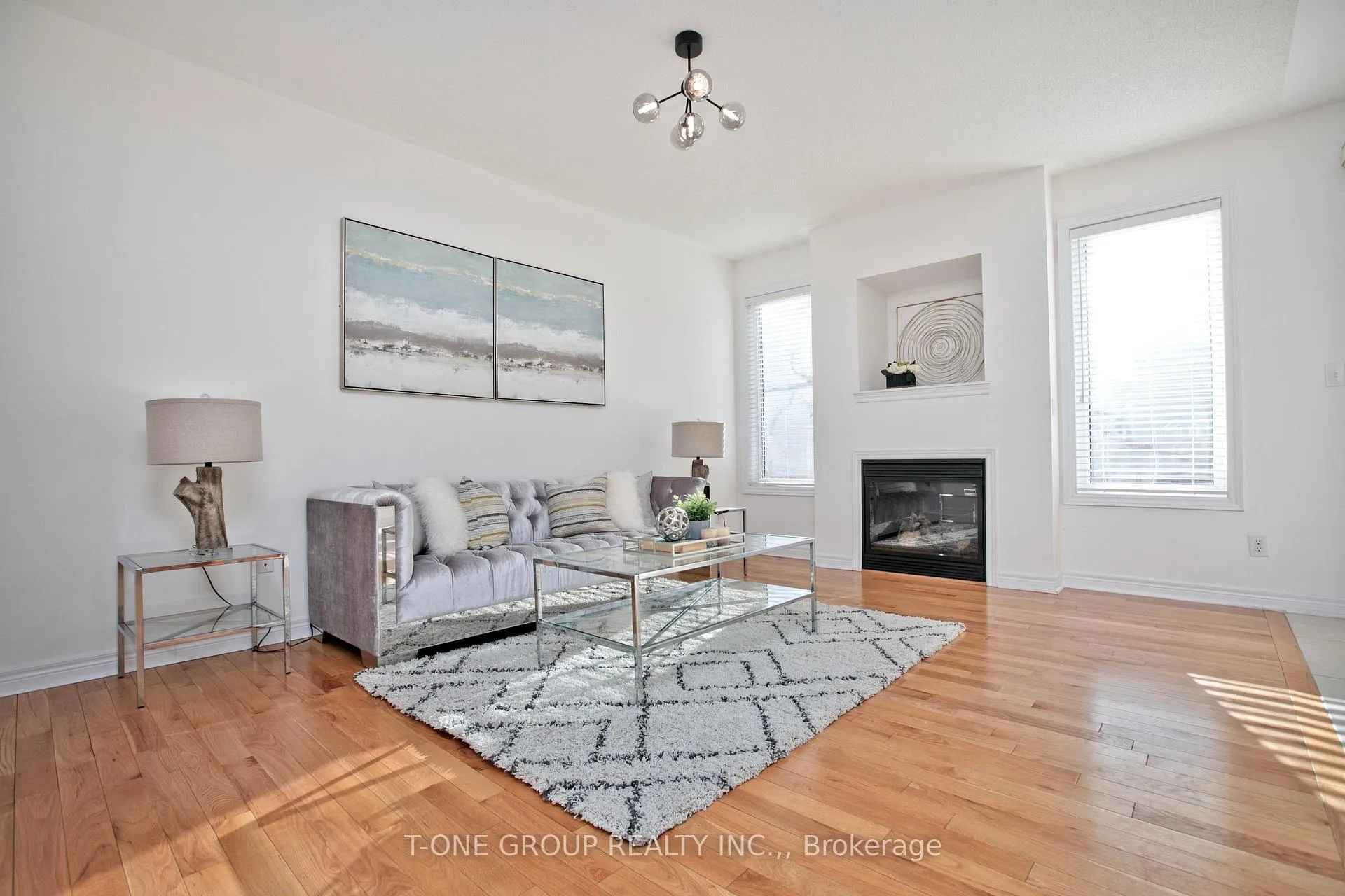 Photo 7 of 32 Alexander Lawrie Avenue, Markham, Wismer — HOMEH