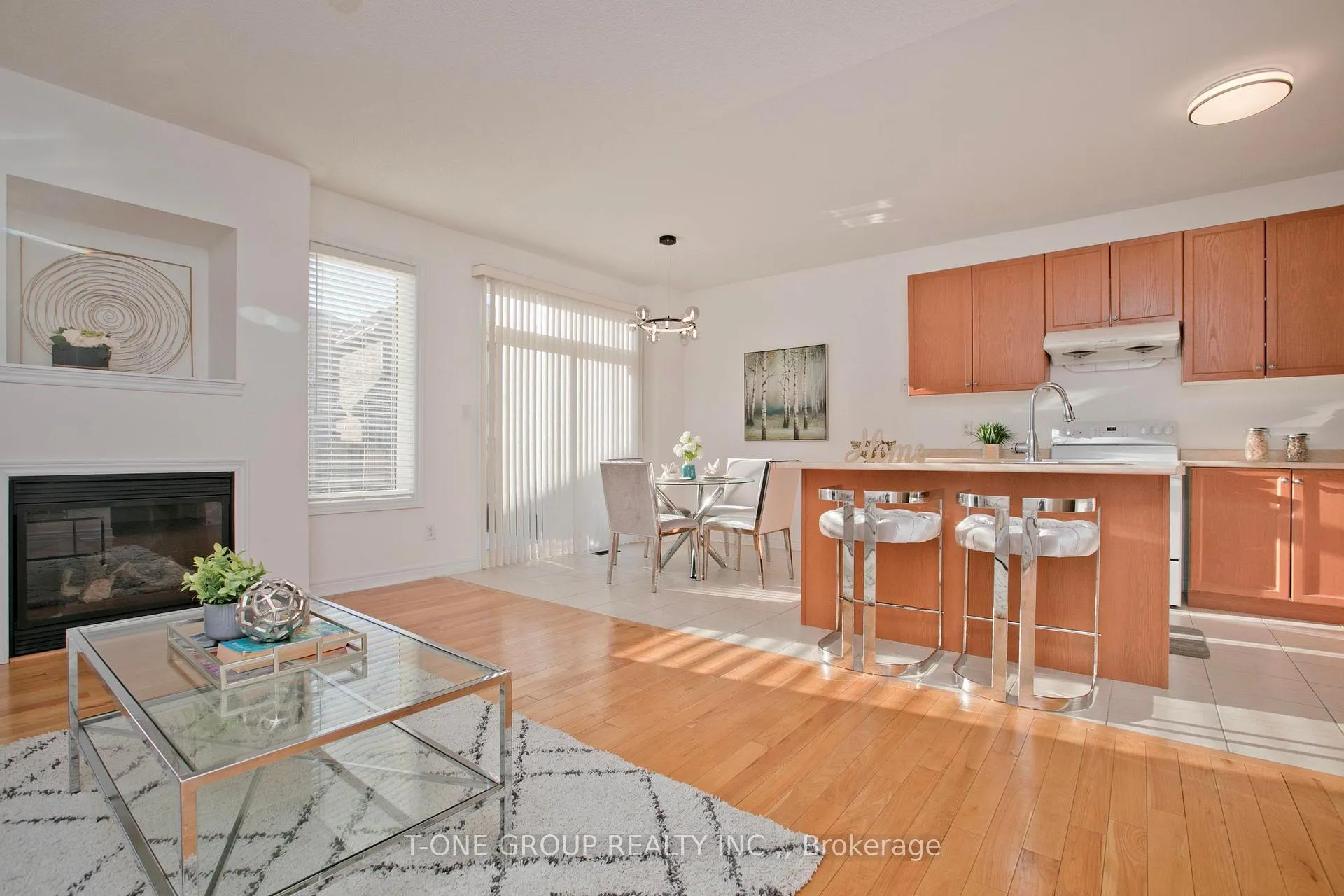 Photo 9 of 32 Alexander Lawrie Avenue, Markham, Wismer — HOMEH