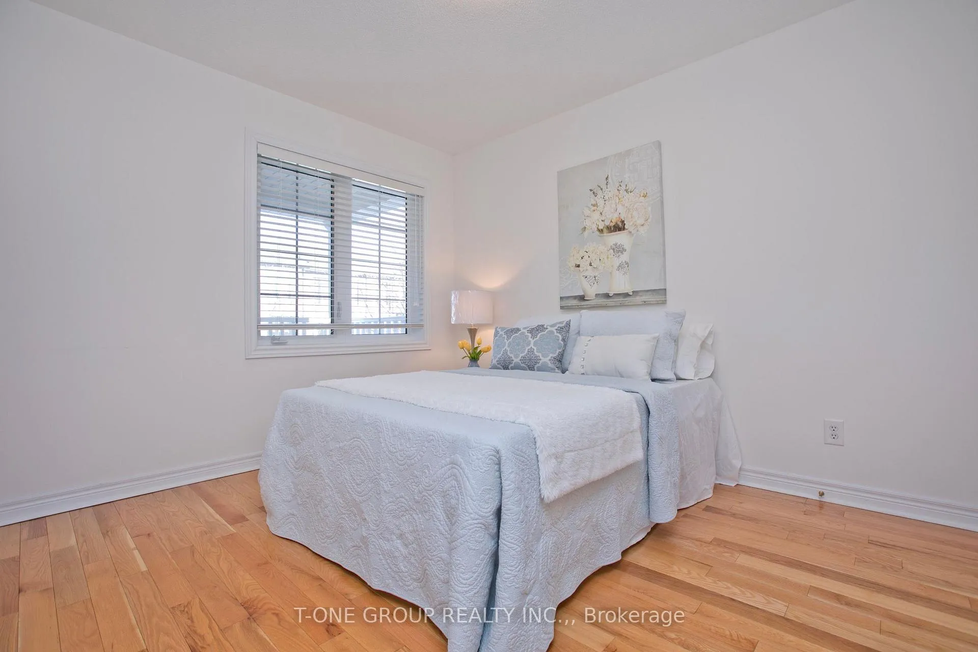 Photo 16 of 32 Alexander Lawrie Avenue, Markham, Wismer — HOMEH