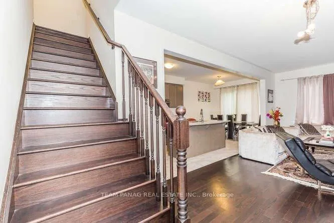 Photo 5 of 45 Averill Road, Brampton, Northwest Brampton — HOMEH