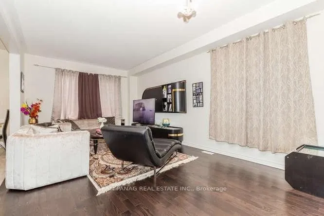 Photo 6 of 45 Averill Road, Brampton, Northwest Brampton — HOMEH
